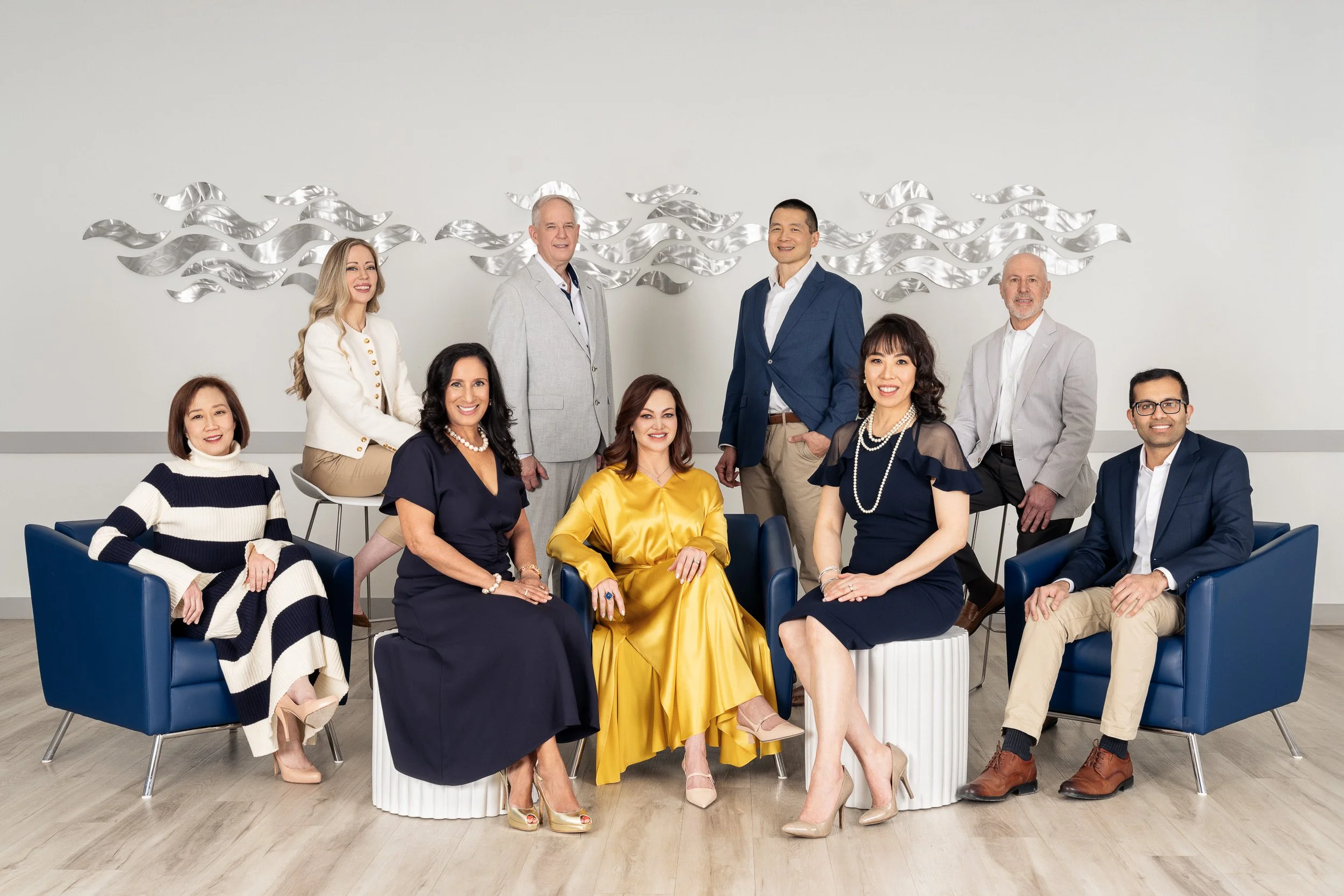 9 people posing together - all of the SSDP dermatologists