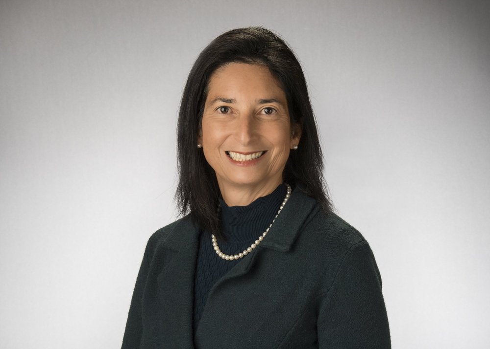 Professor Diva D. De León-Crutchlow