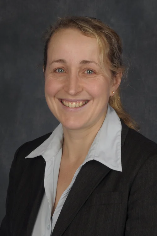 Dr Marianne Elston