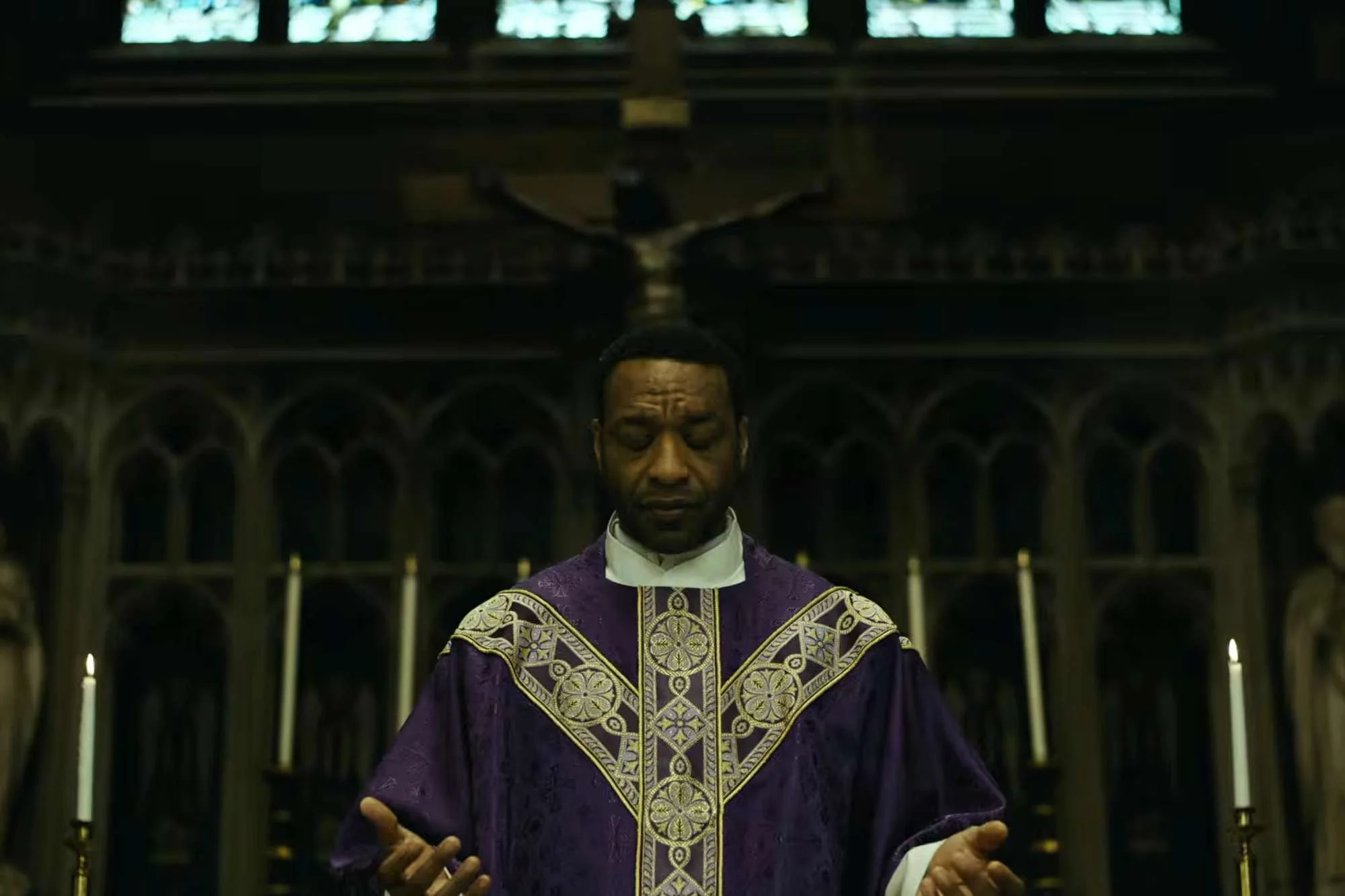 The-Exorcist-Martyrs-Trailer-100926-3-ac780d53d357475ab3bdce7e992bd4ad.jpg