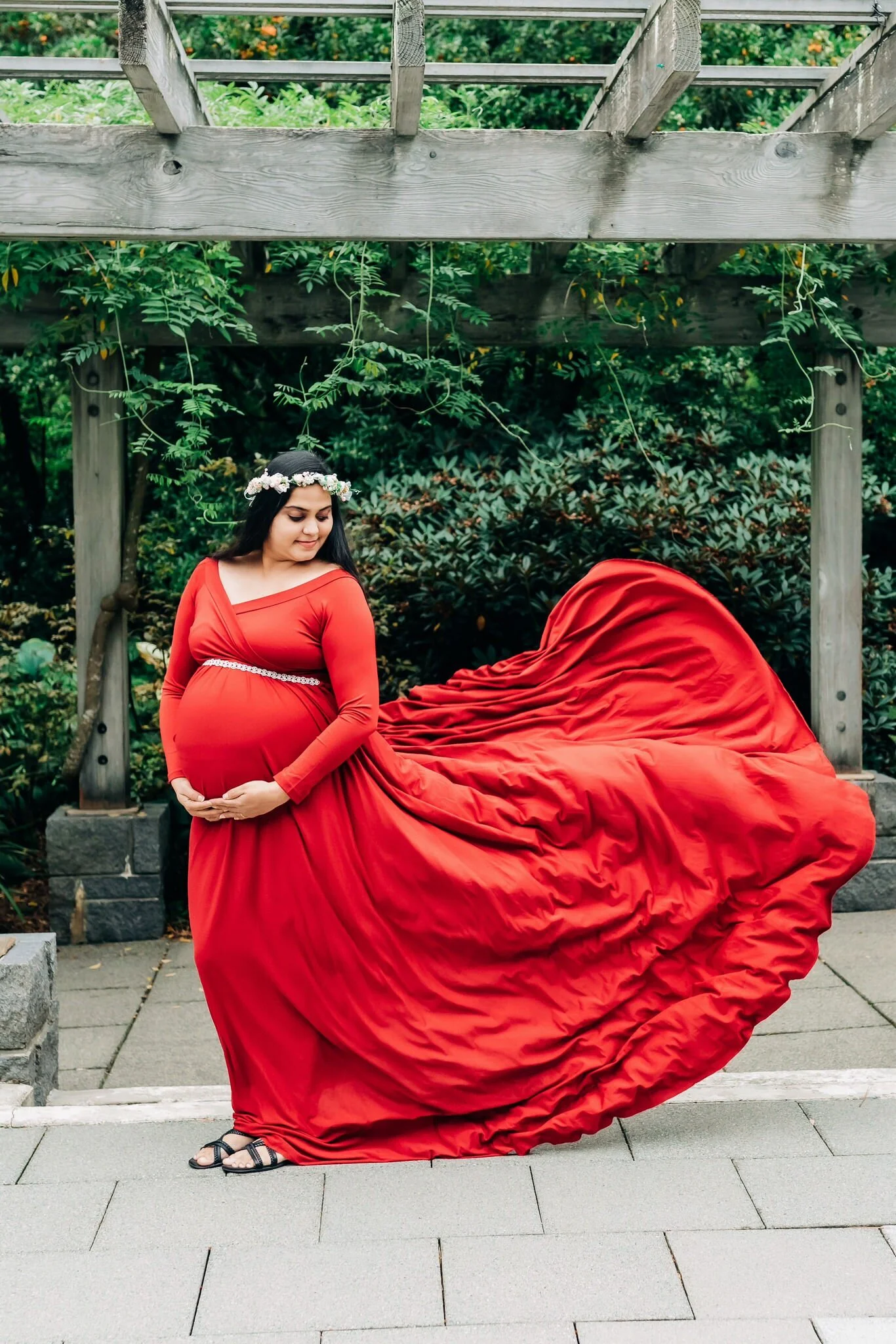 Seattle Arboretum Maternity Session, Seattle Maternity Photographer, Fall  Maternity Photoshoot  VALERIE BLAKE PHOTOGRAPHY