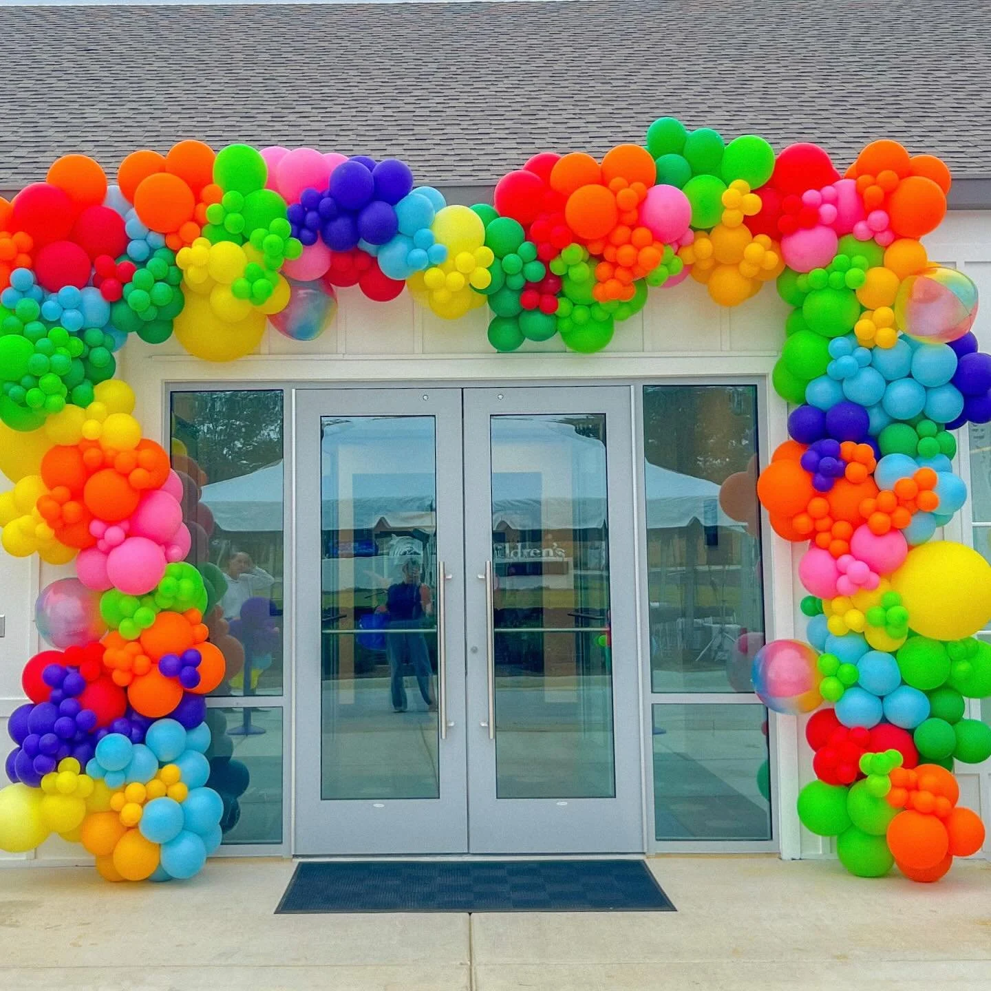 Mississippi&rsquo;s first long-term medical home for children recently opened &amp; I&rsquo;m so grateful I was able to be a small part of such a big day! 🌈 Swipe to see the ribbon cutting