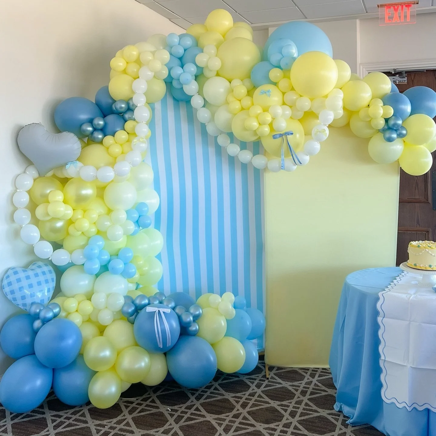 Counting down to spring with these colors 🩵☀️ 16th birthday party magic by @kristenblackard