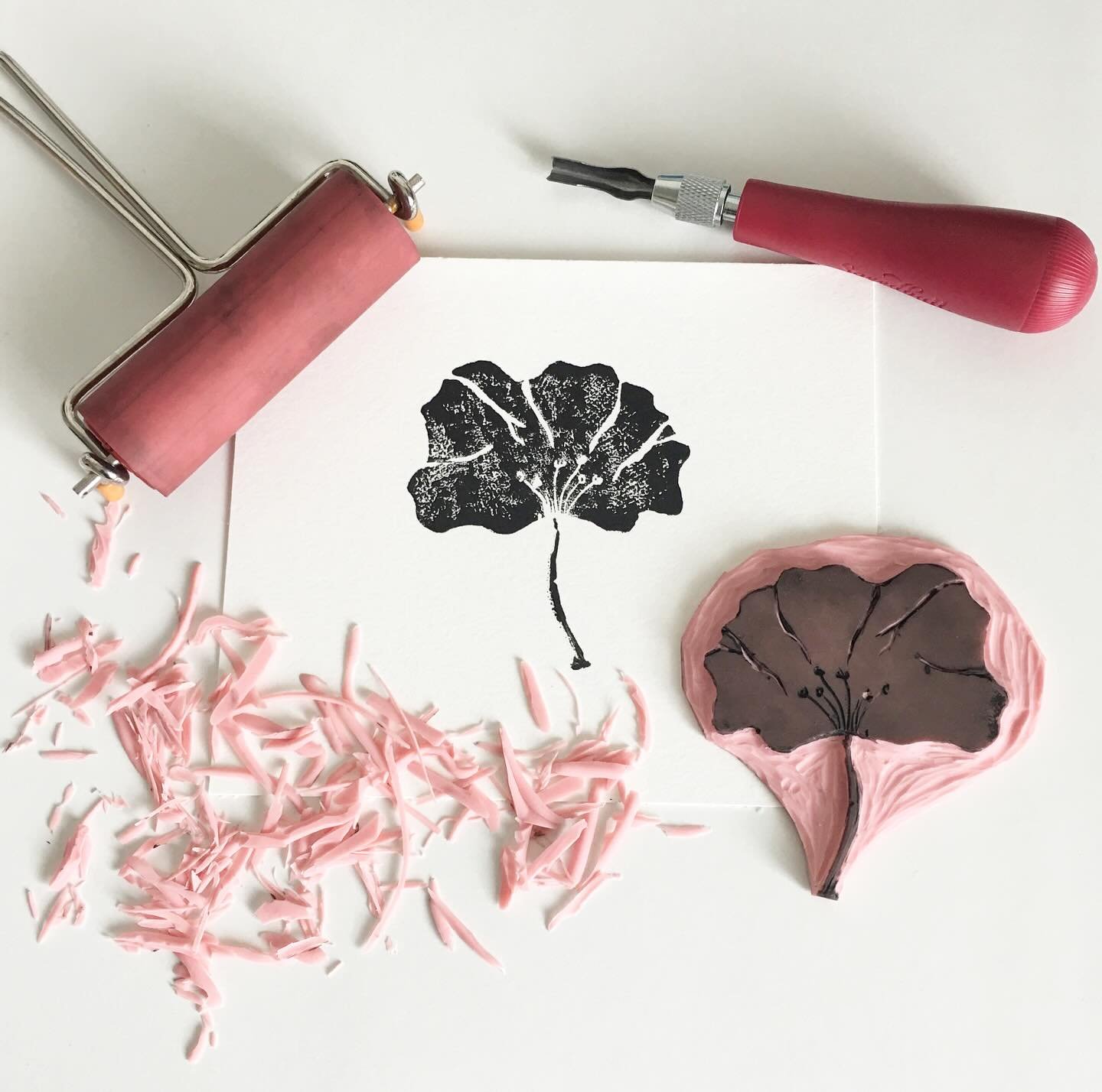 creating only to be seen or recognized by 
others diminishes the true worth of your gift. 
its value is not measured by applause, 
but by the space it opens for fellowship with God.

may you create quietly, offering your work 
as worship&mdash;perfor