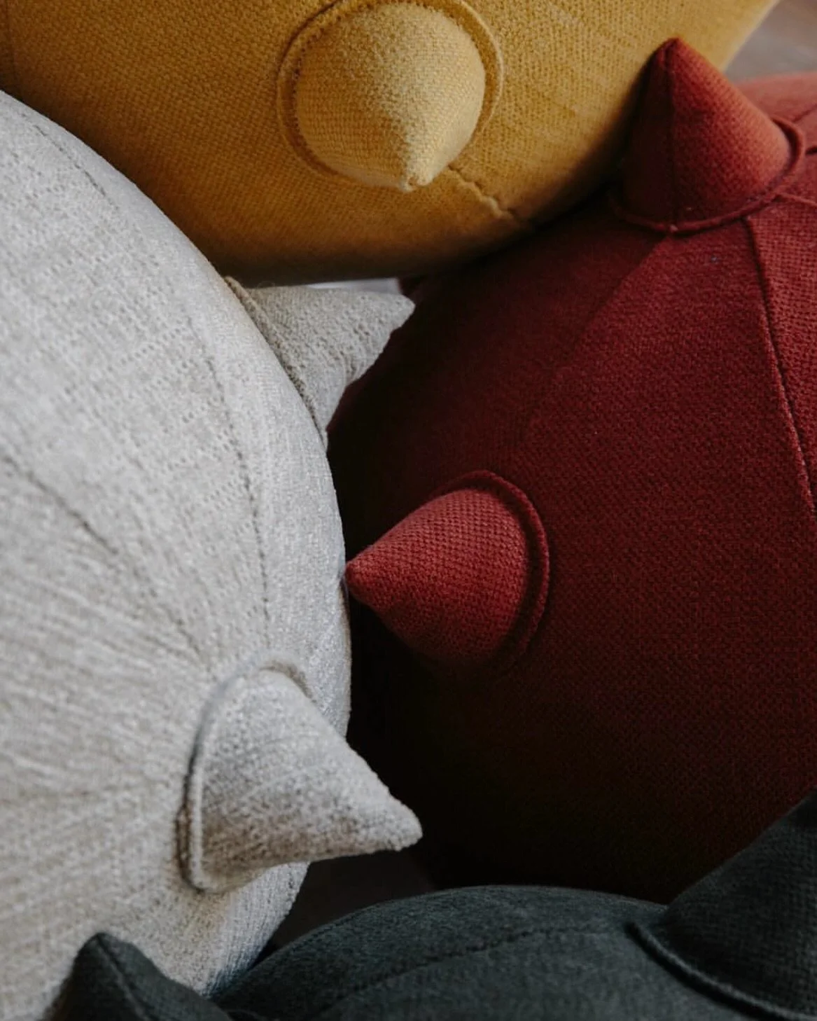 Handmade, with a Hidden Edge ✴️
These brushed linen spike pillows are soft to the touch but designed to make a statement. Each one hand cut and hand finished. See that wavy little seam? That&rsquo;s the hand closure, the seam that completes these bea