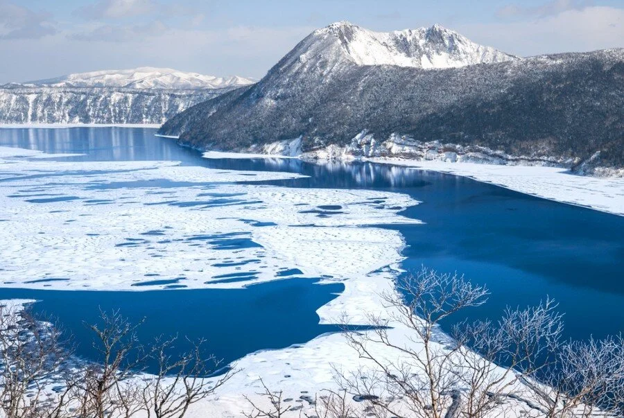 lake-mashu-winter-1.jpg