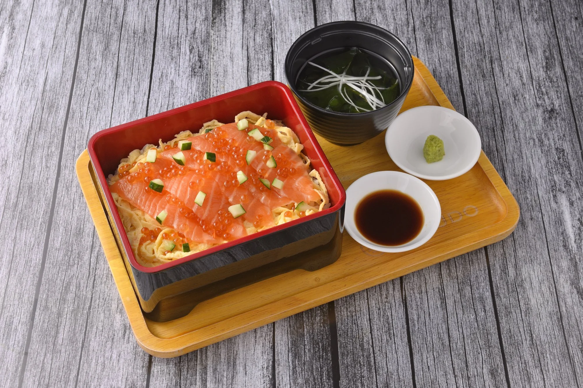 Salmon Ikura Bento.jpg