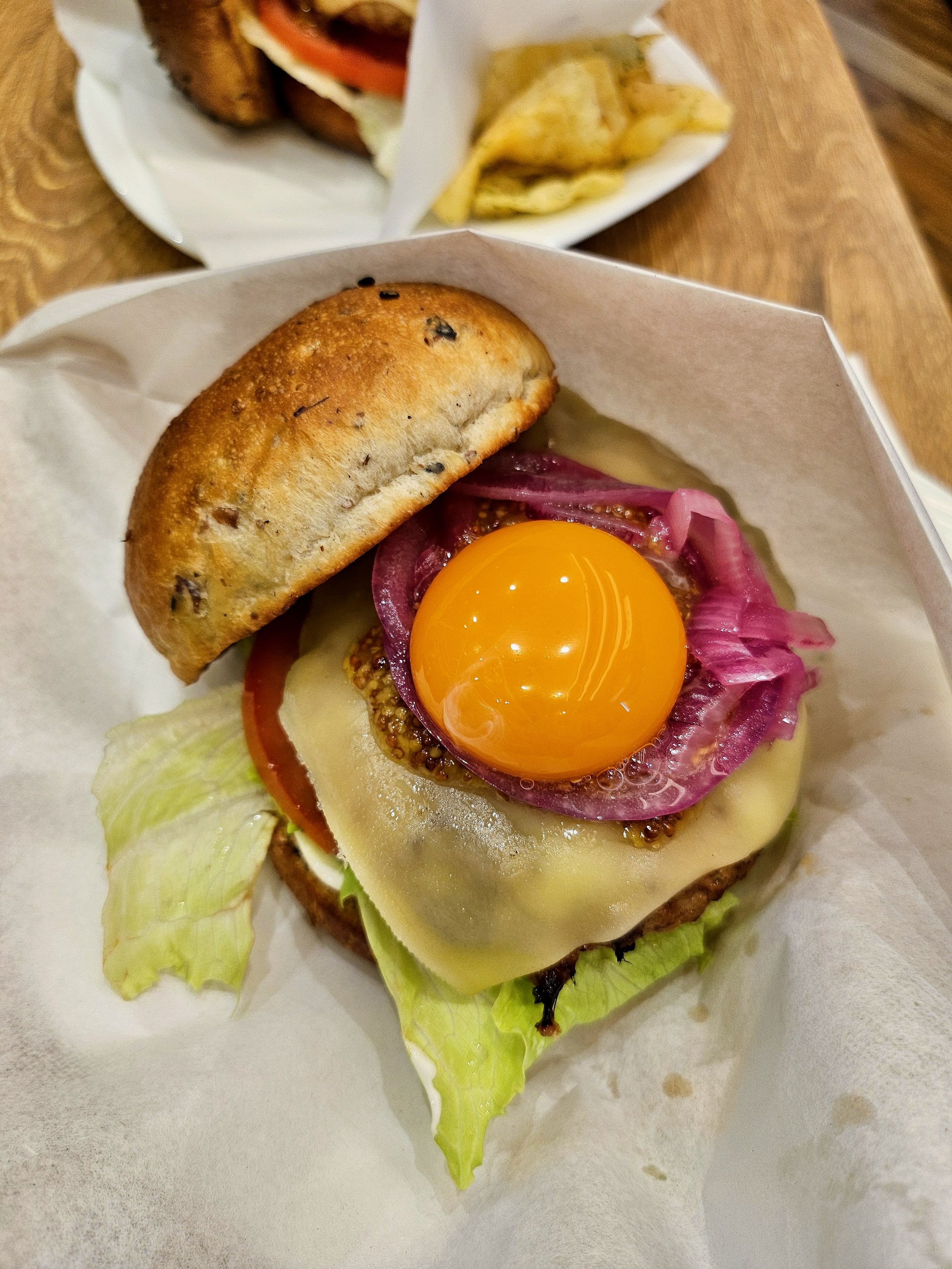 Gokoku Tsukimi Hamburger (Beef)