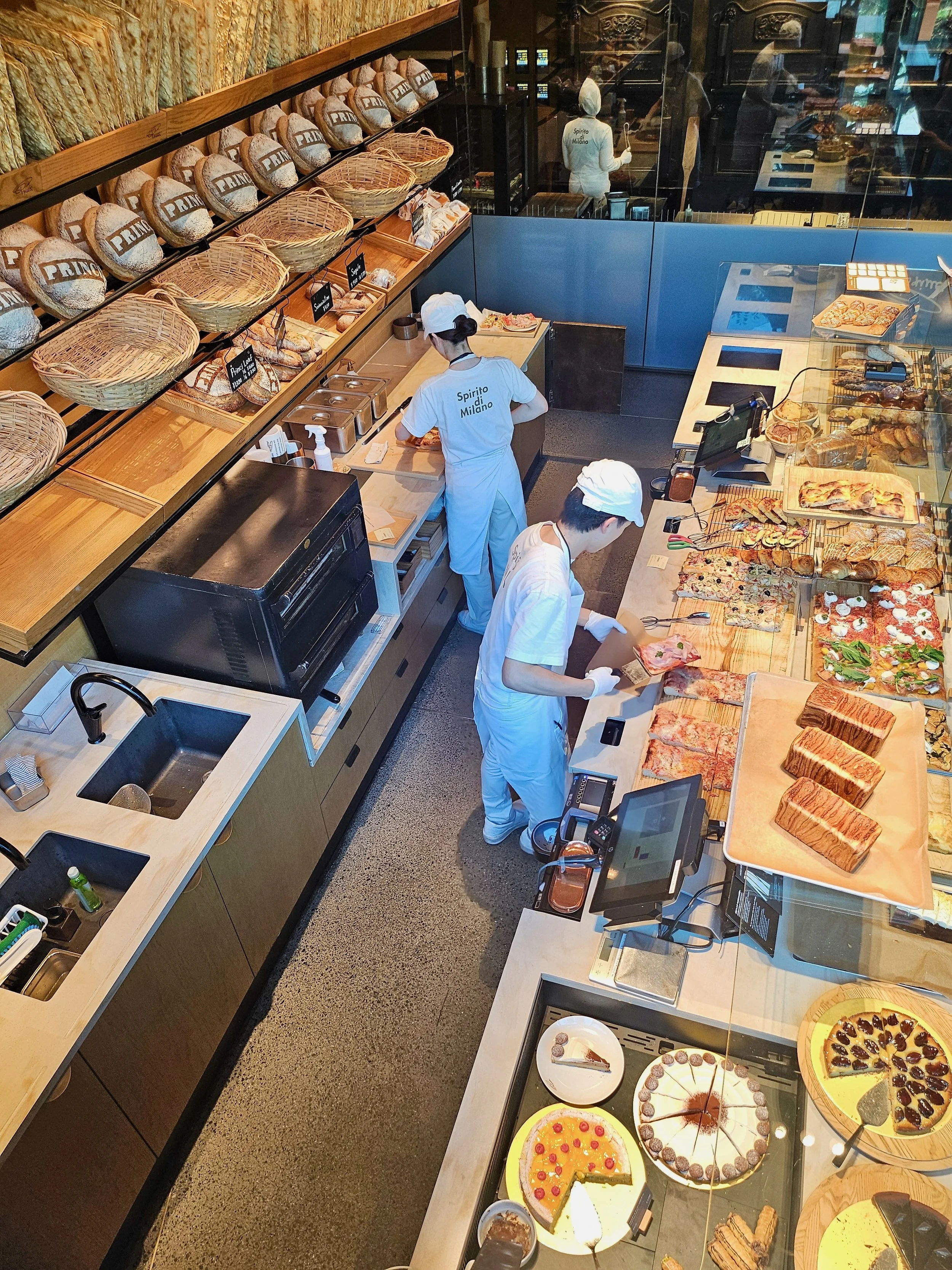 Starbucks Reserve Roastery Tokyo - 9.jpeg