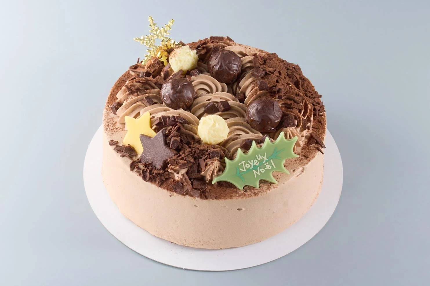 Xmas Crispy Chocolate Cake