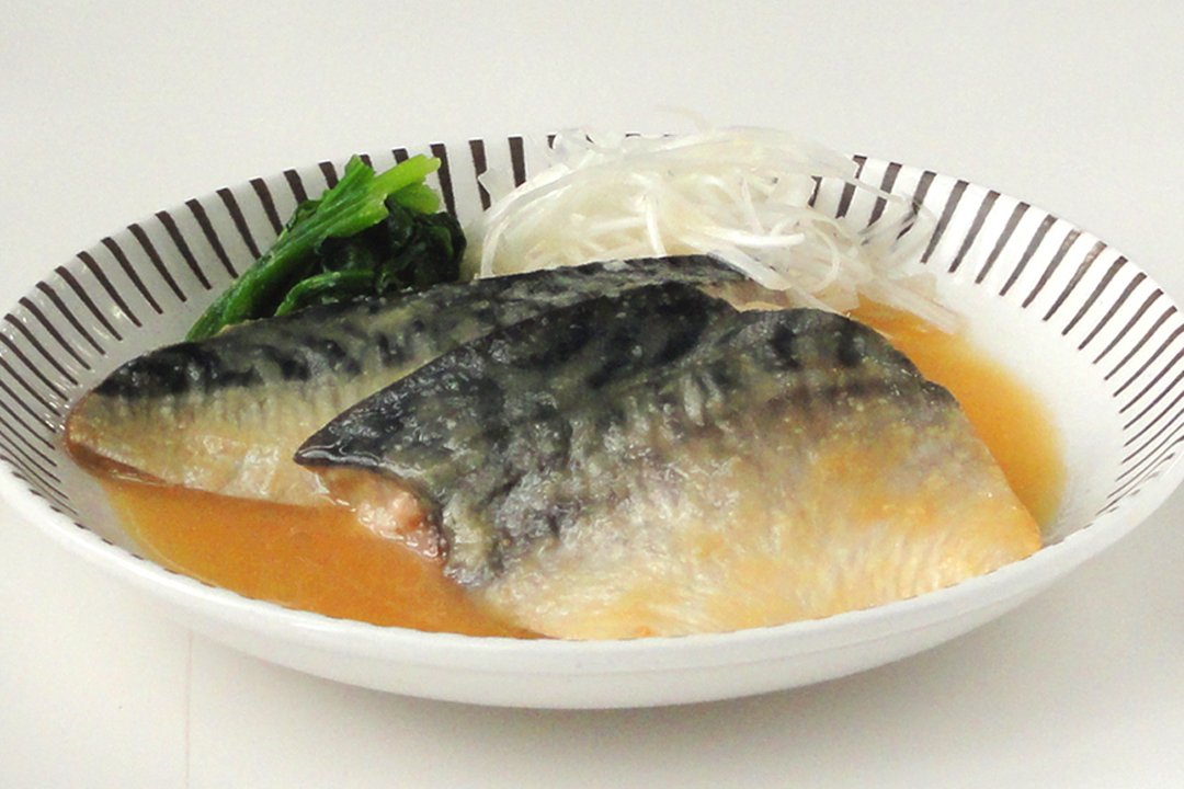 Mackerel Simmered in Miso Sauce