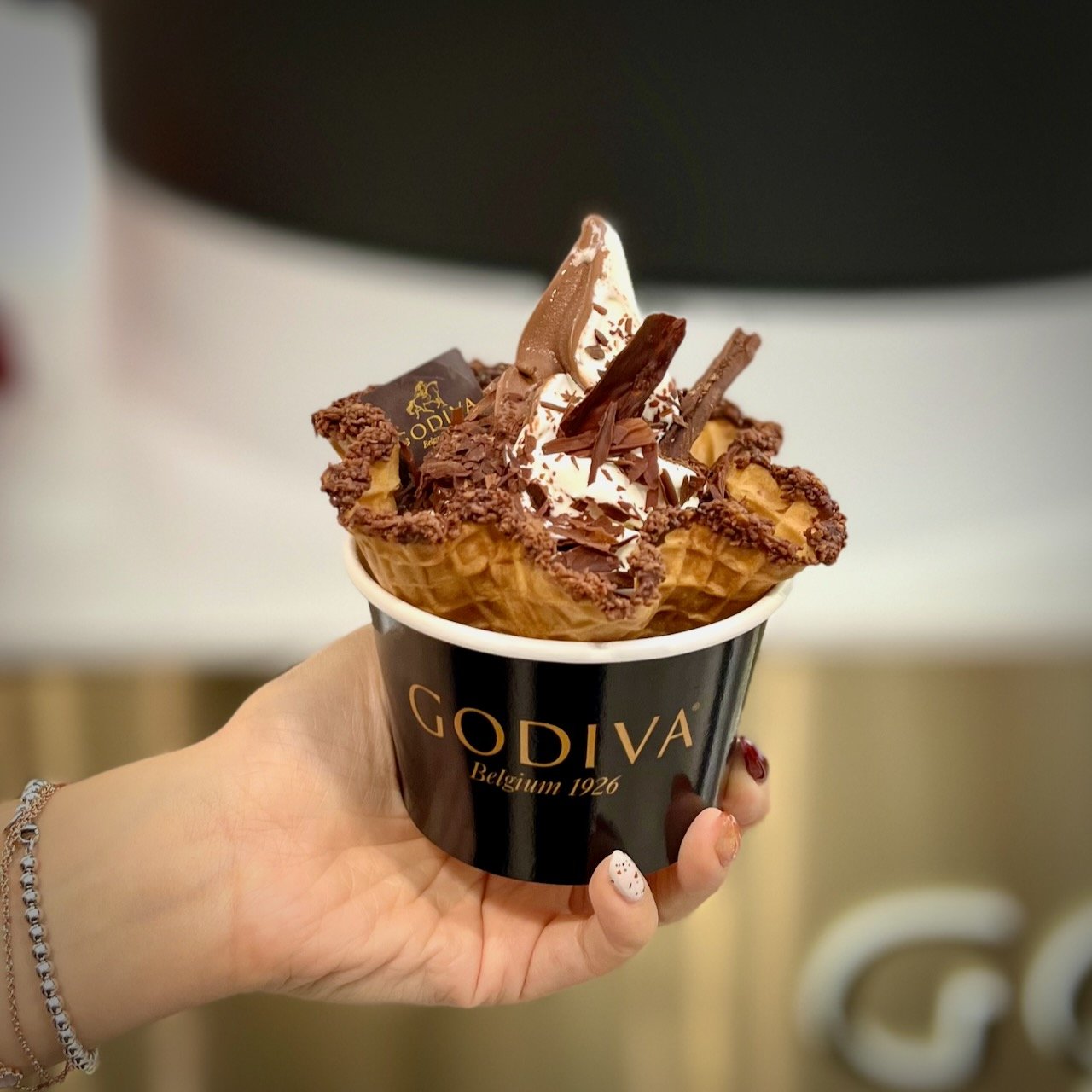 New GODIVA Boutique At Jewel Changi Airport Offers Singapore Exclusive