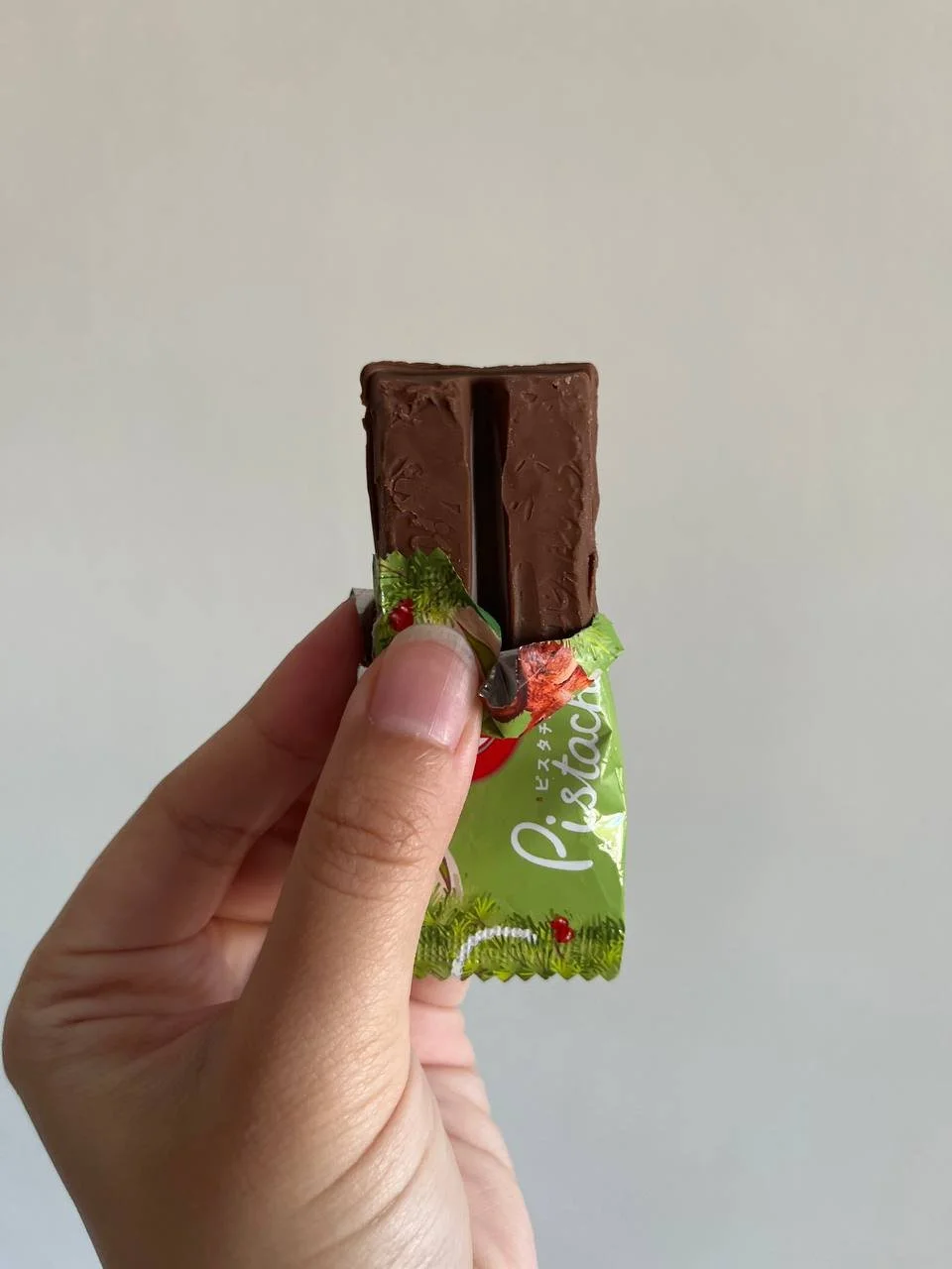 Review We Tried 18 Exclusive Flavours Of Kit Kat From Japan — NANI