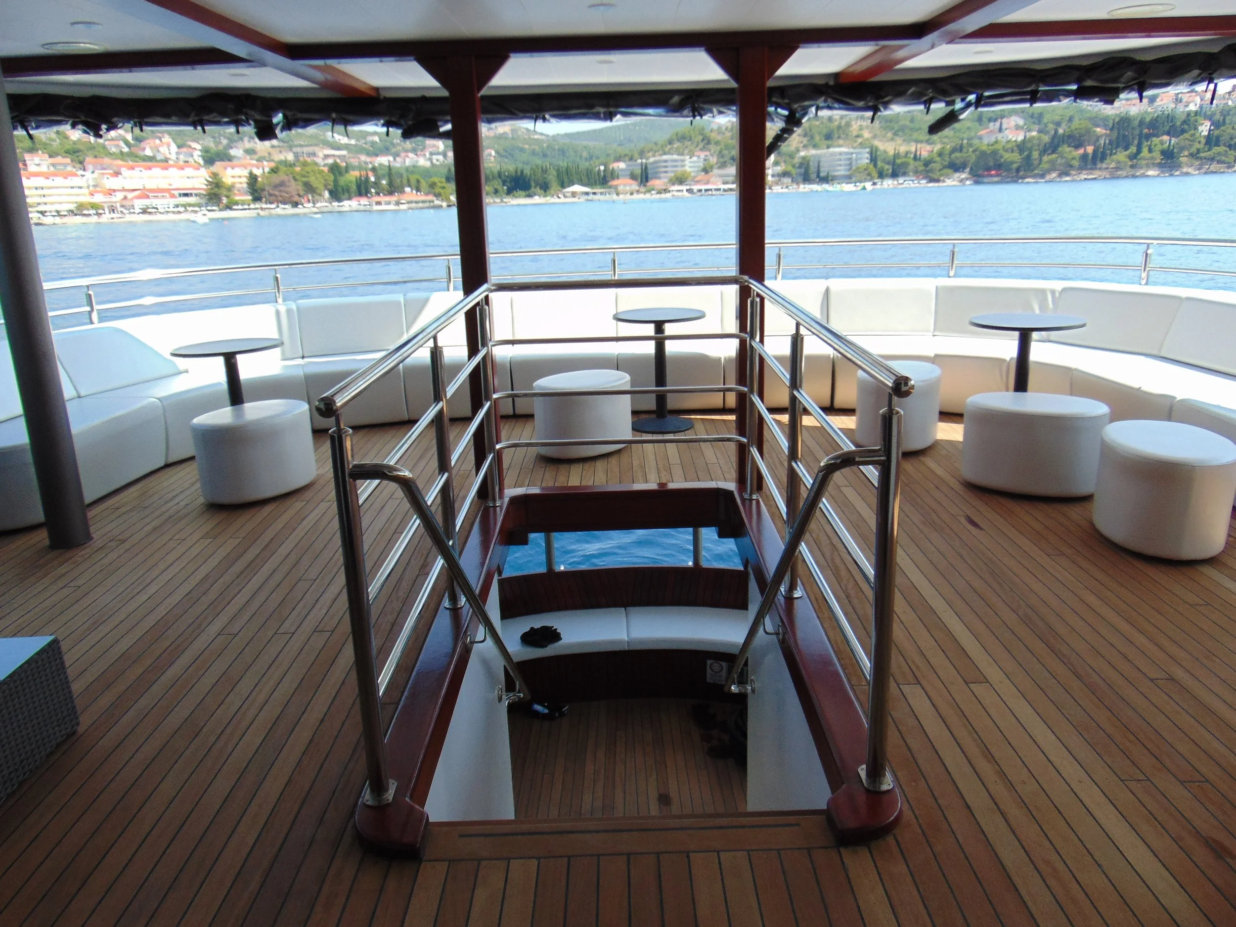 Boutique Tours & Travel Invictus.JPG