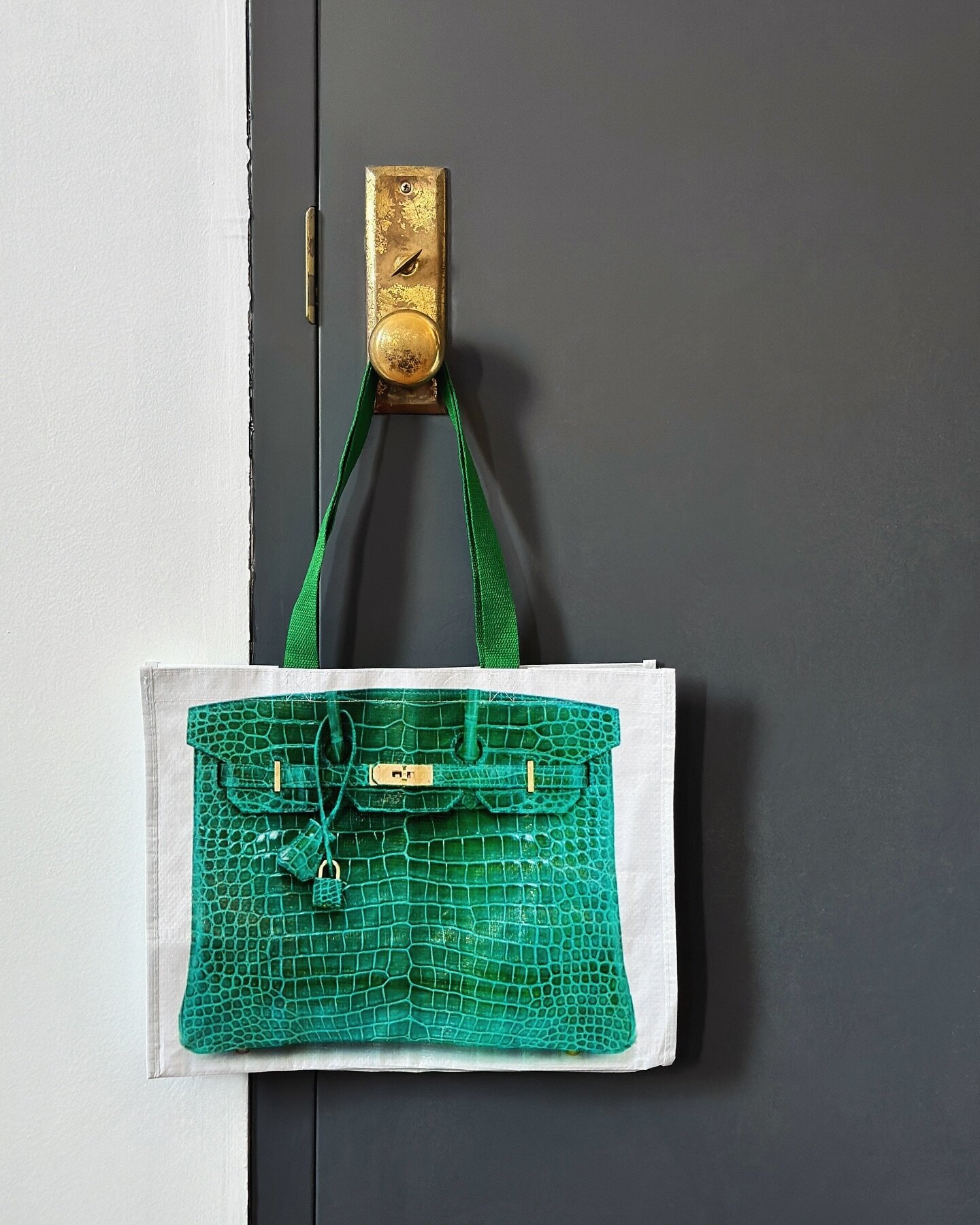 My new very-authentic #birkin grocery bag just arrived and I can&rsquo;t wait to go to the Williamsburg Whole Foods and buy some freshly ground peanut butter and a baguette!