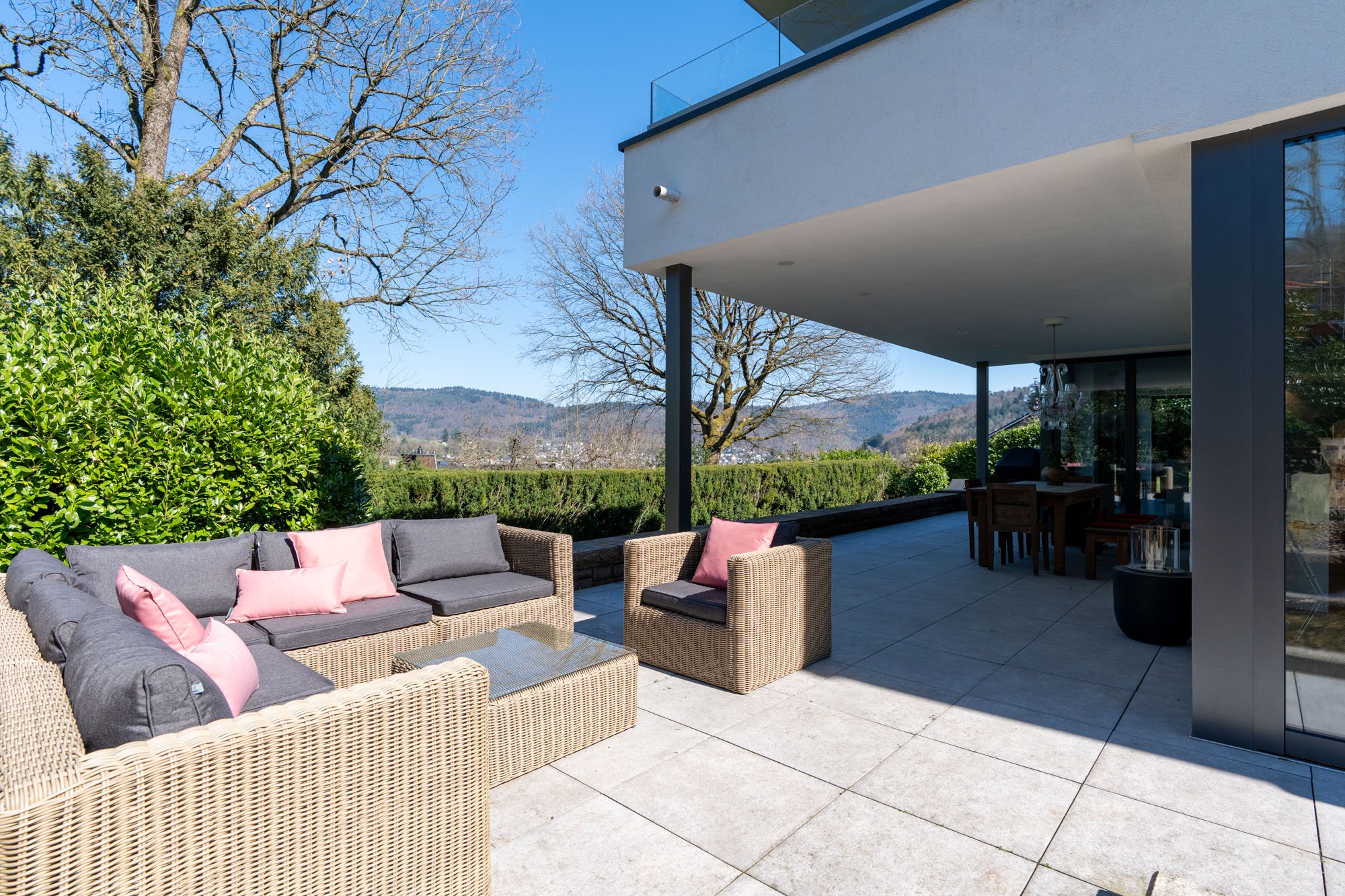 Real-Estate45_Interior_Timo-Dehn-Productions_timodehn.com_photo+video.jpg