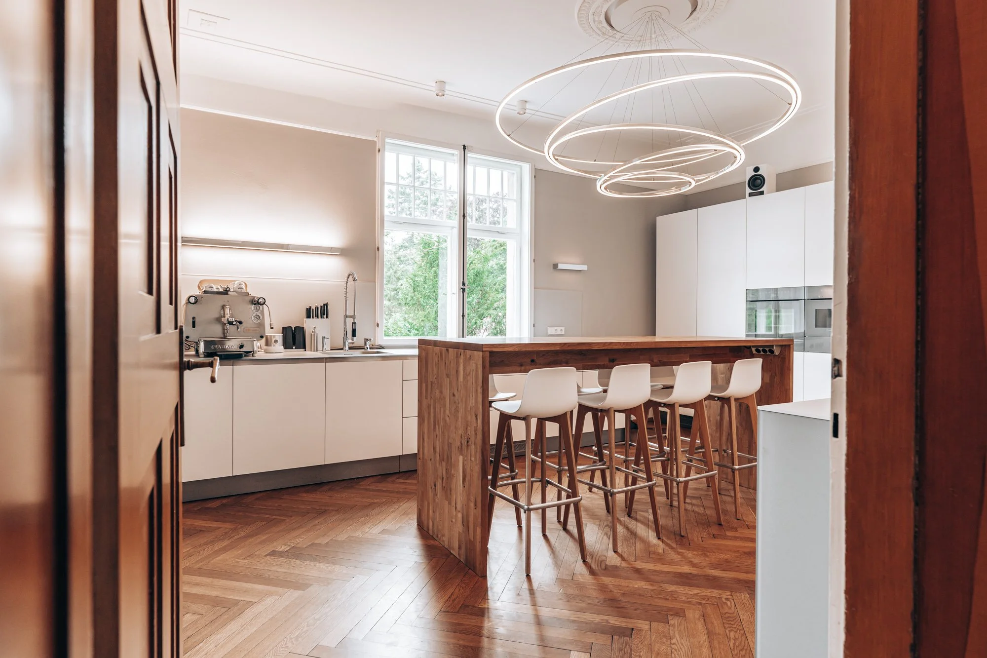 Real-Estate68_Interior_Timo-Dehn-Productions_timodehn.com_photo+video.jpg