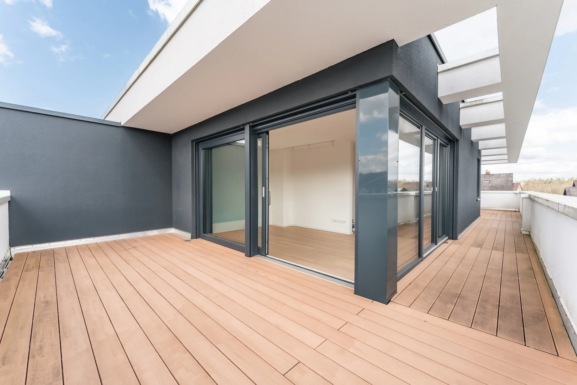 Real-Estate57_Interior_Timo-Dehn-Productions_timodehn.com_photo+video.jpg
