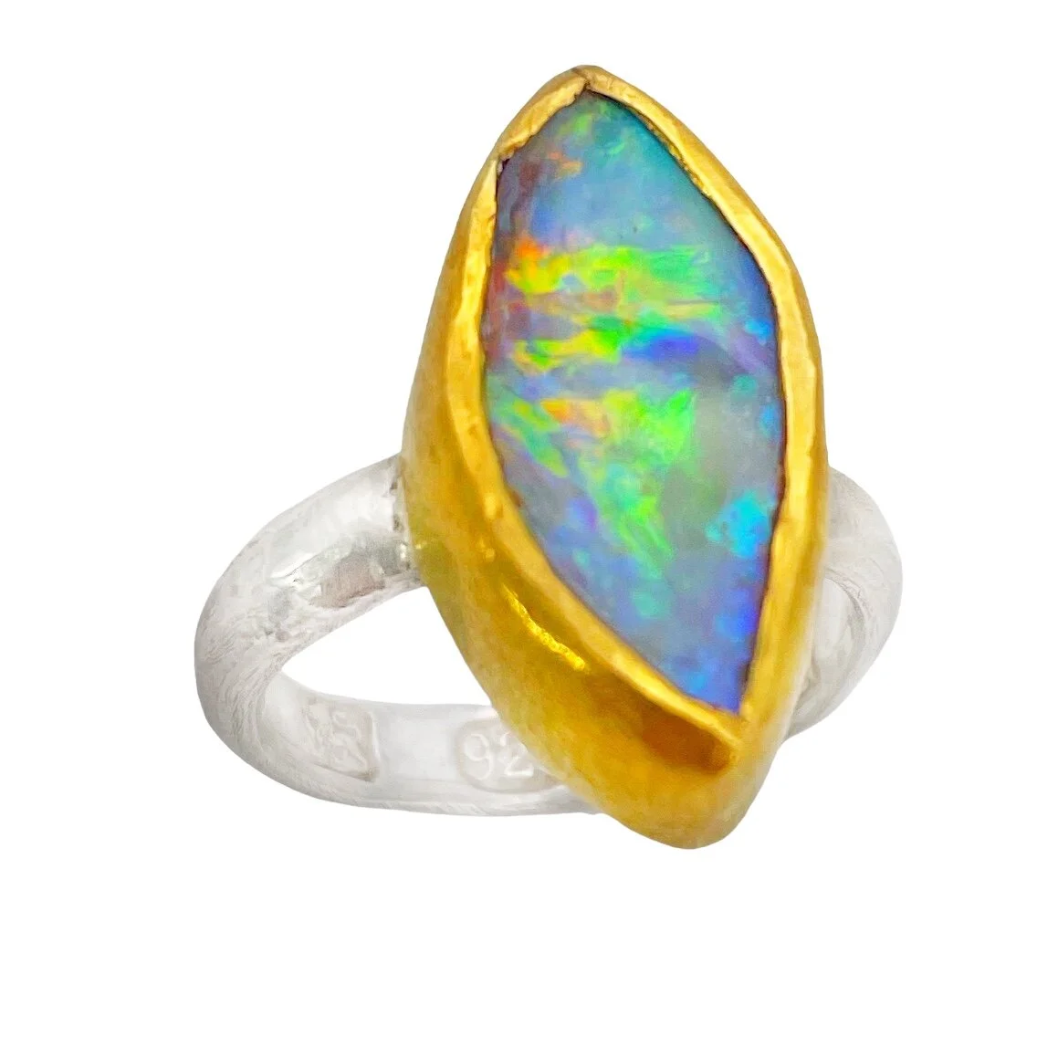 AADDEA8B-EC71-43A9-93E3-AFCE54BFD053