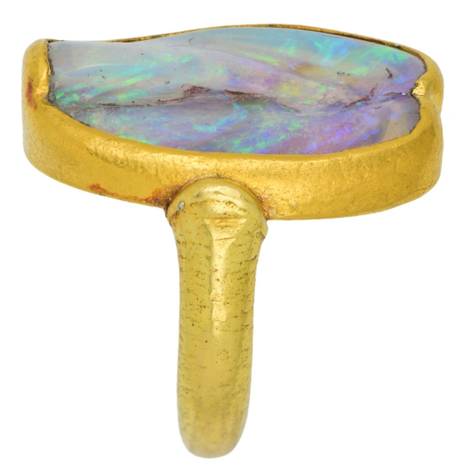 Big+opal-b-PhotoRoom.jpg