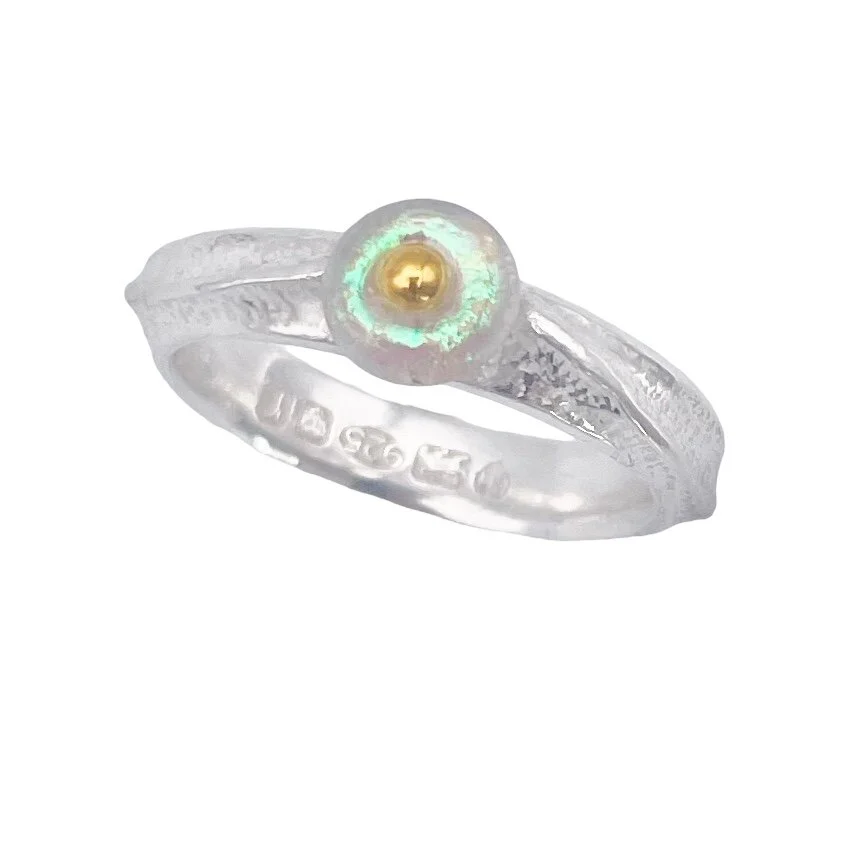 095F3922-02F0-48CA-B55E-724050513BAA