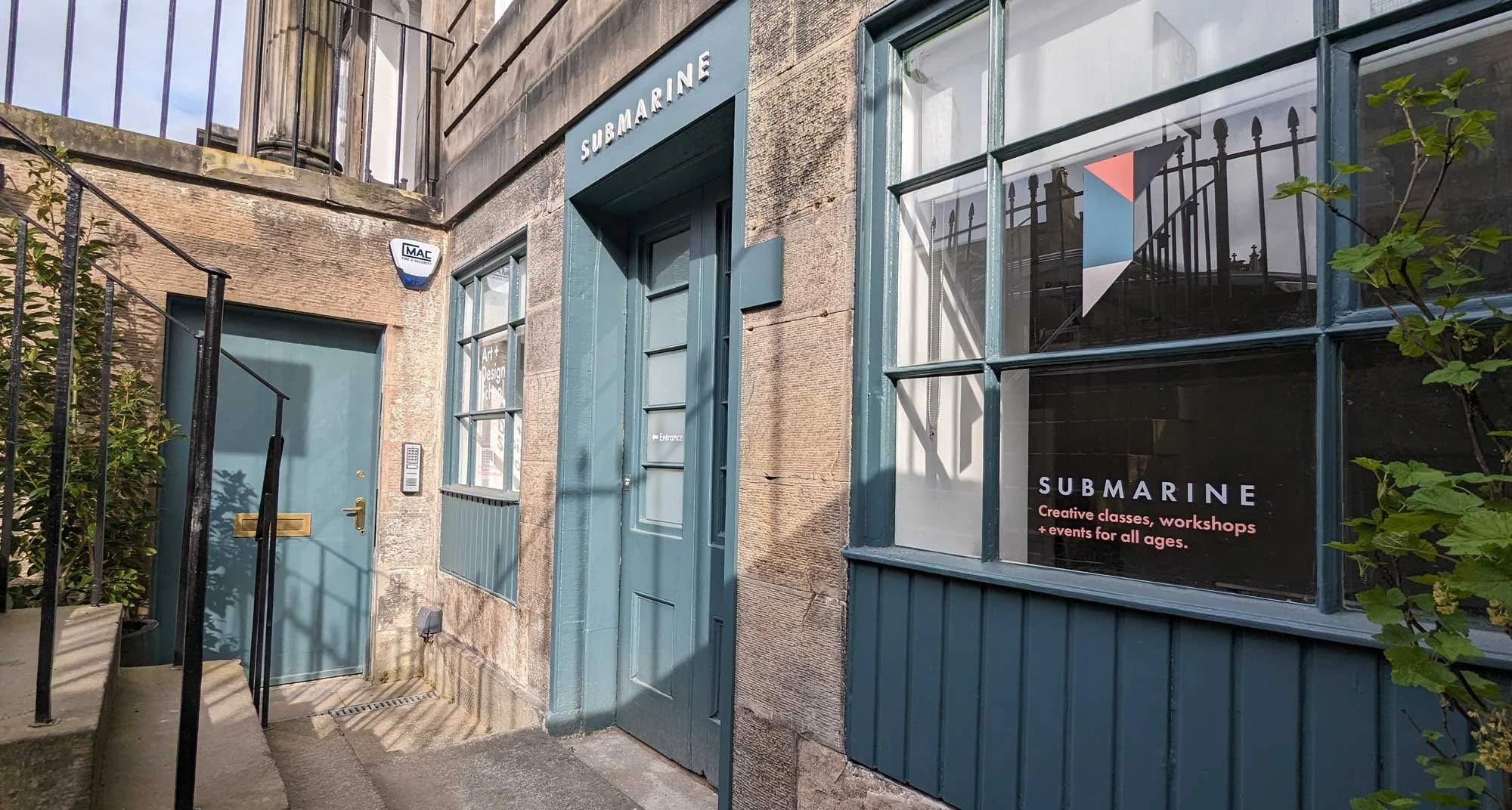 Exterior of a building at Submarine Art + Design School. Exterior design by Tom Ellis