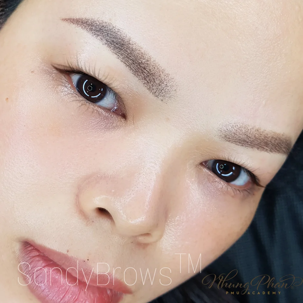 Sandy Brows®