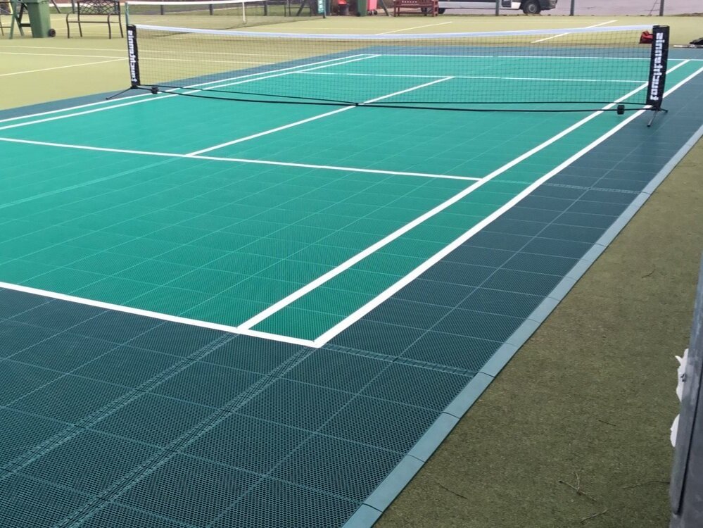 Hexacourt.jpg