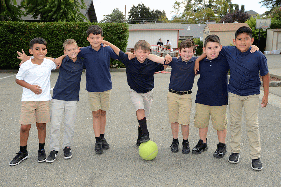 9672_SacredHeart24_241004_D800-ANIMATION-3 (dragged).png