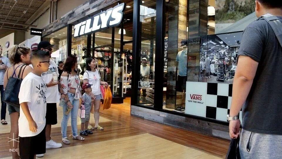 Vyu Augmented Reality Store Windows at Tillys — INDE - The Leading ...