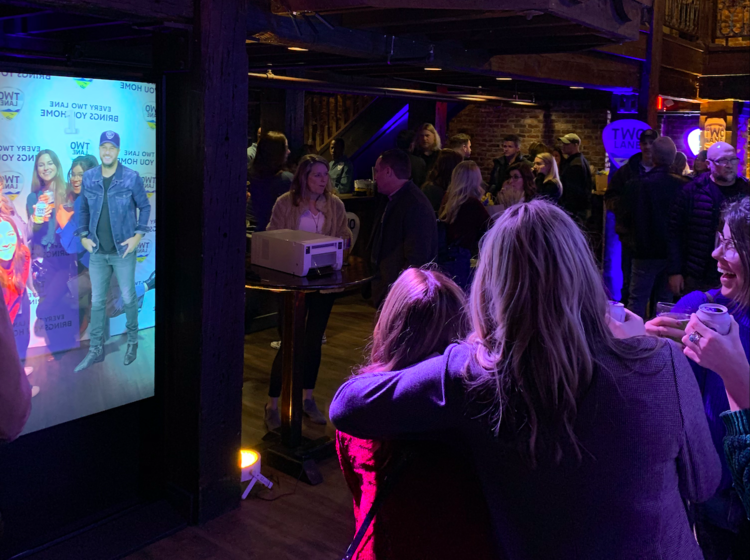 Luke-Bryan-Two-Lane-beer-Hero-Mirror-augmented-reality-photo-booth-experience-04 (1).png