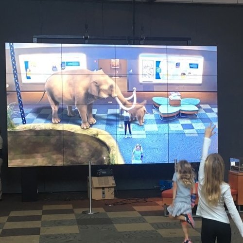 mammoth-resurrected-using-augmented-reality-at-the-florida-museum-of-natural-history-3.jpg