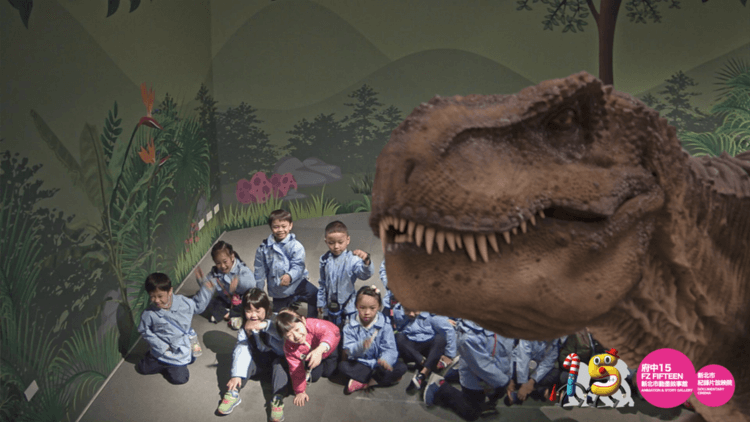 inde-broadcast-ar-augmented-reality-experience-at-fz15-gallery-in-taiwan-featuring-dinosaurs-4 (1).png