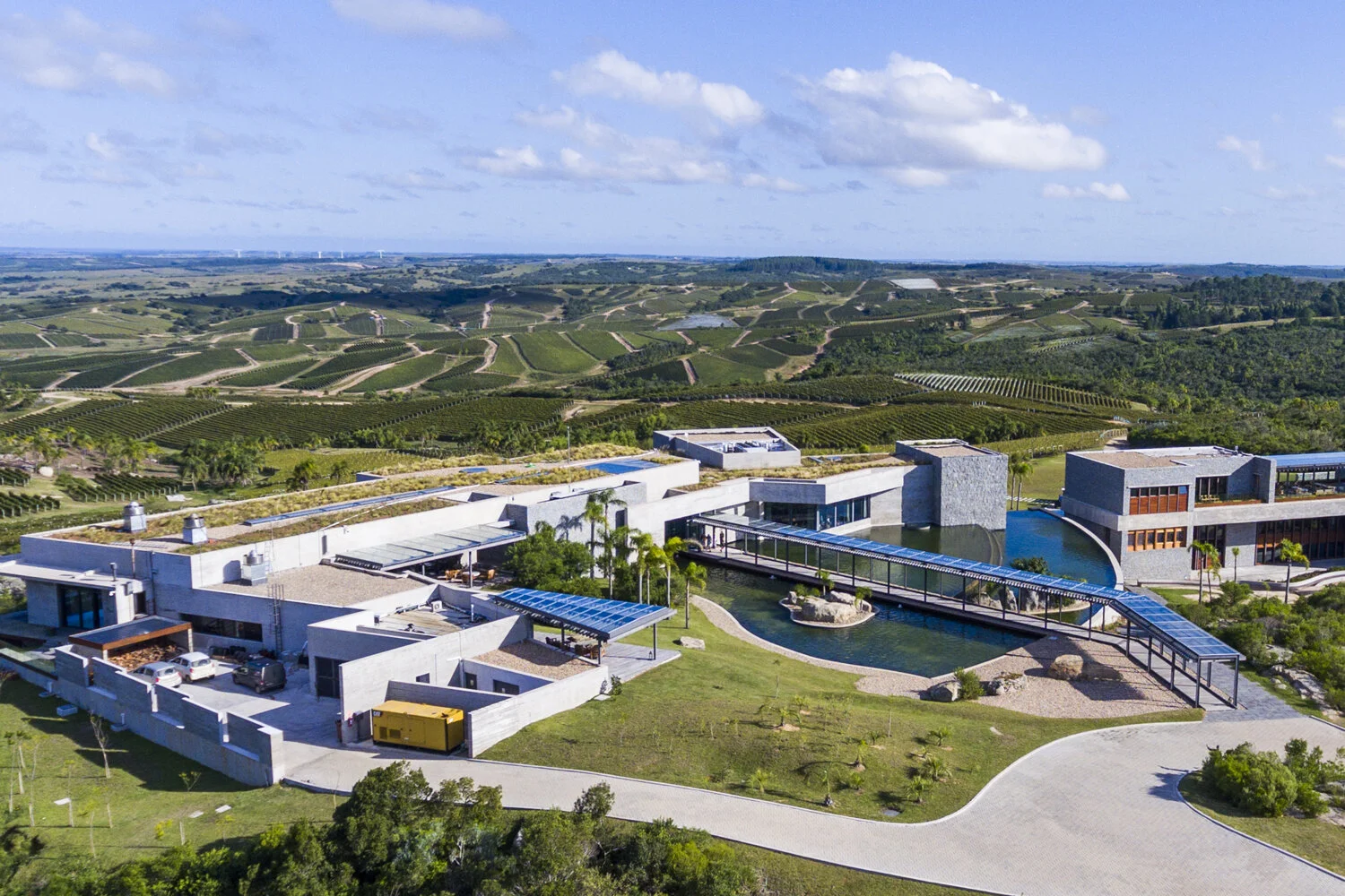 ▴&nbsp;Bodegas Garzon