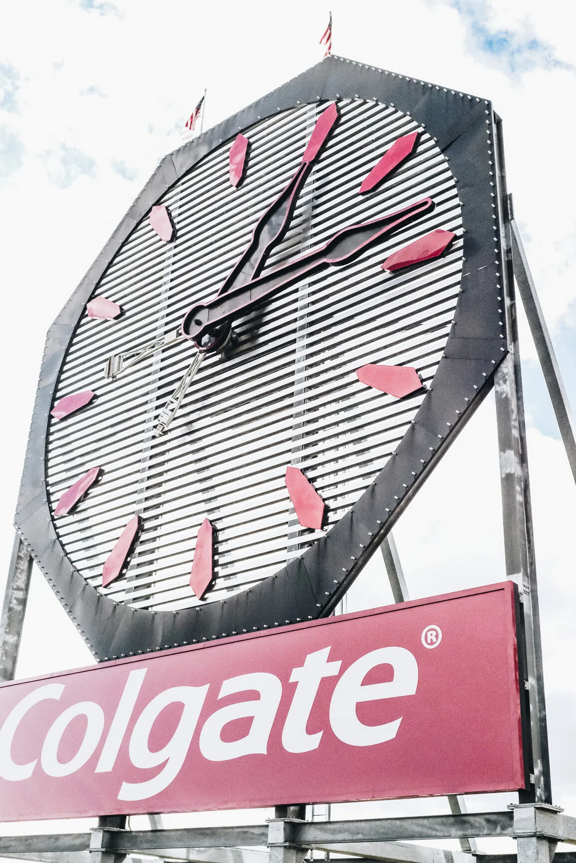 The History of Jersey City's Colgate Clock | A Curated Guide to Jersey ...