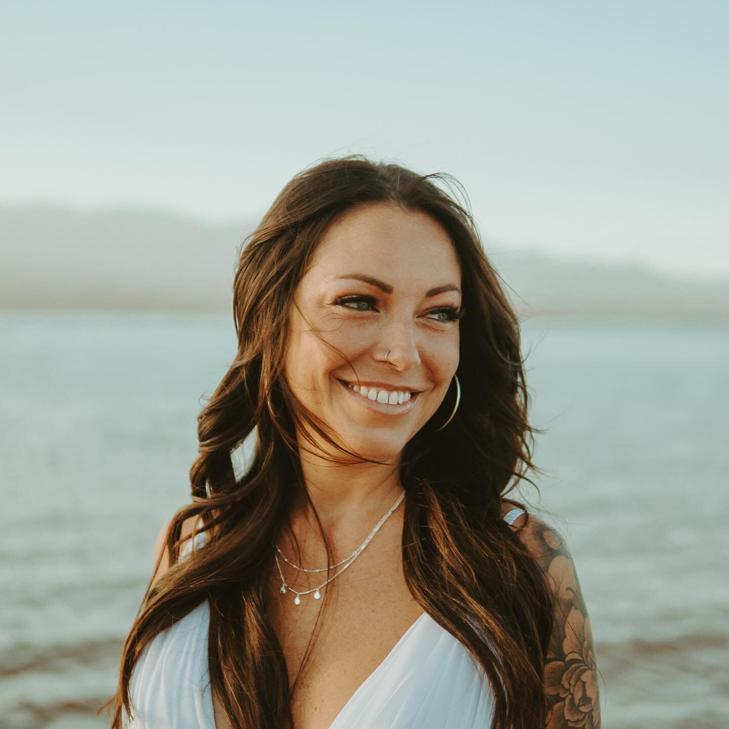 these bridals were so fun cause her daughter was just hyping her up the whole time! super cute fam💛
.
.
.
.
.
.
.
.
.
.
.
.
#zionphotographer #zionelopementphotographer #zionelopement #stgeorgephotographer #stgeorgeutah #southernutahphotographer #mo