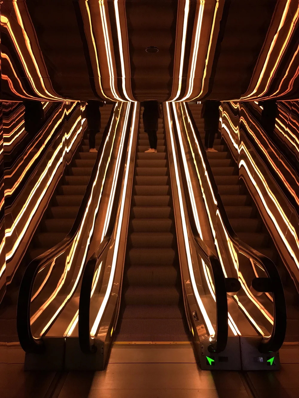  Public Hotel - Illuminated escalators 