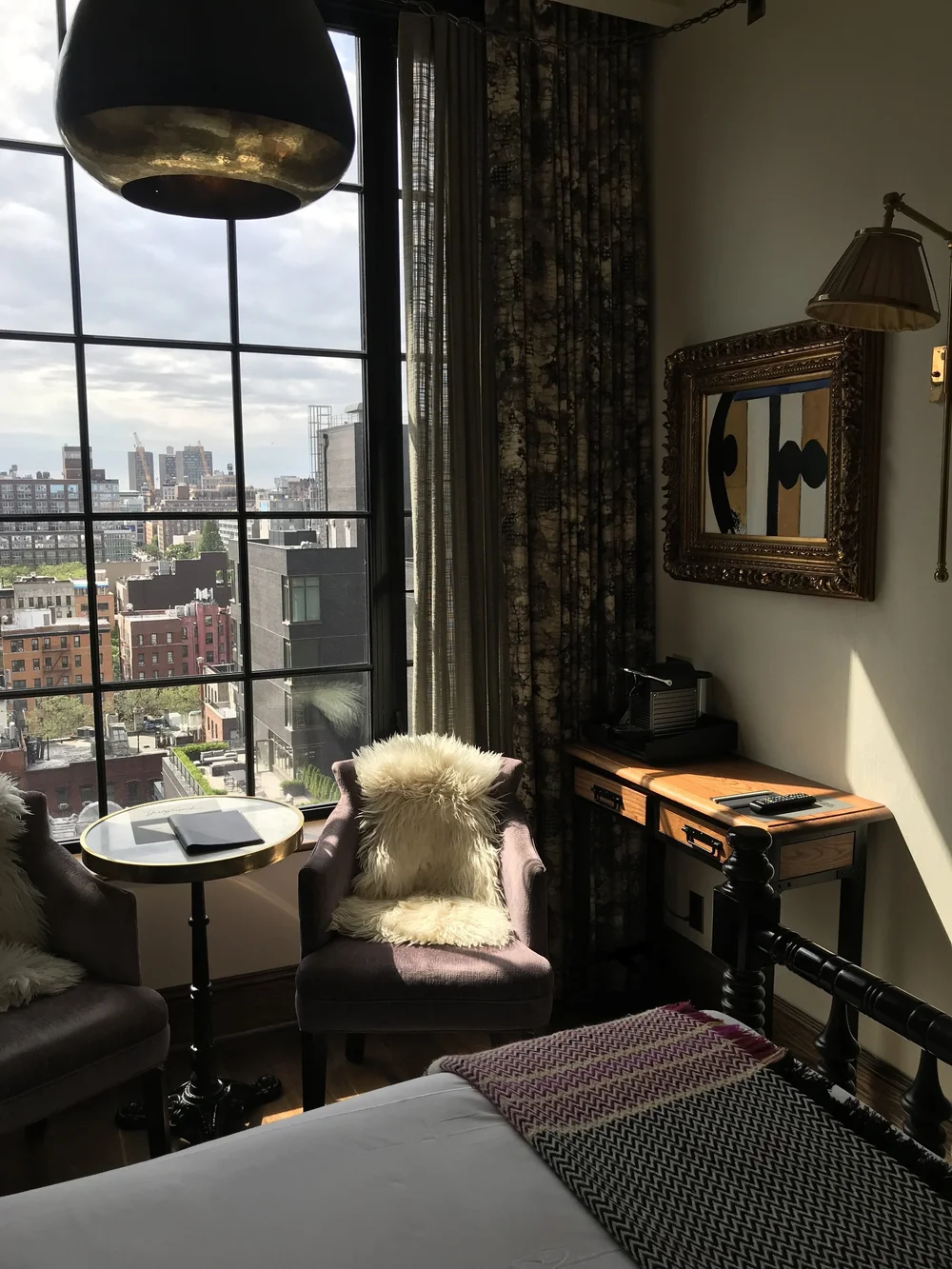  The Ludlow - Studio Queen 