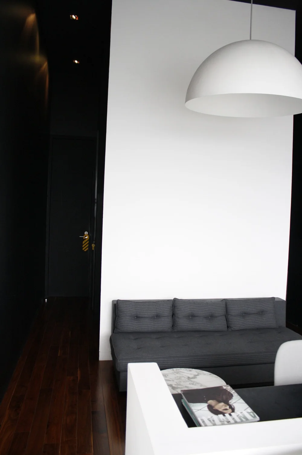  Distrito Capital room lounge 