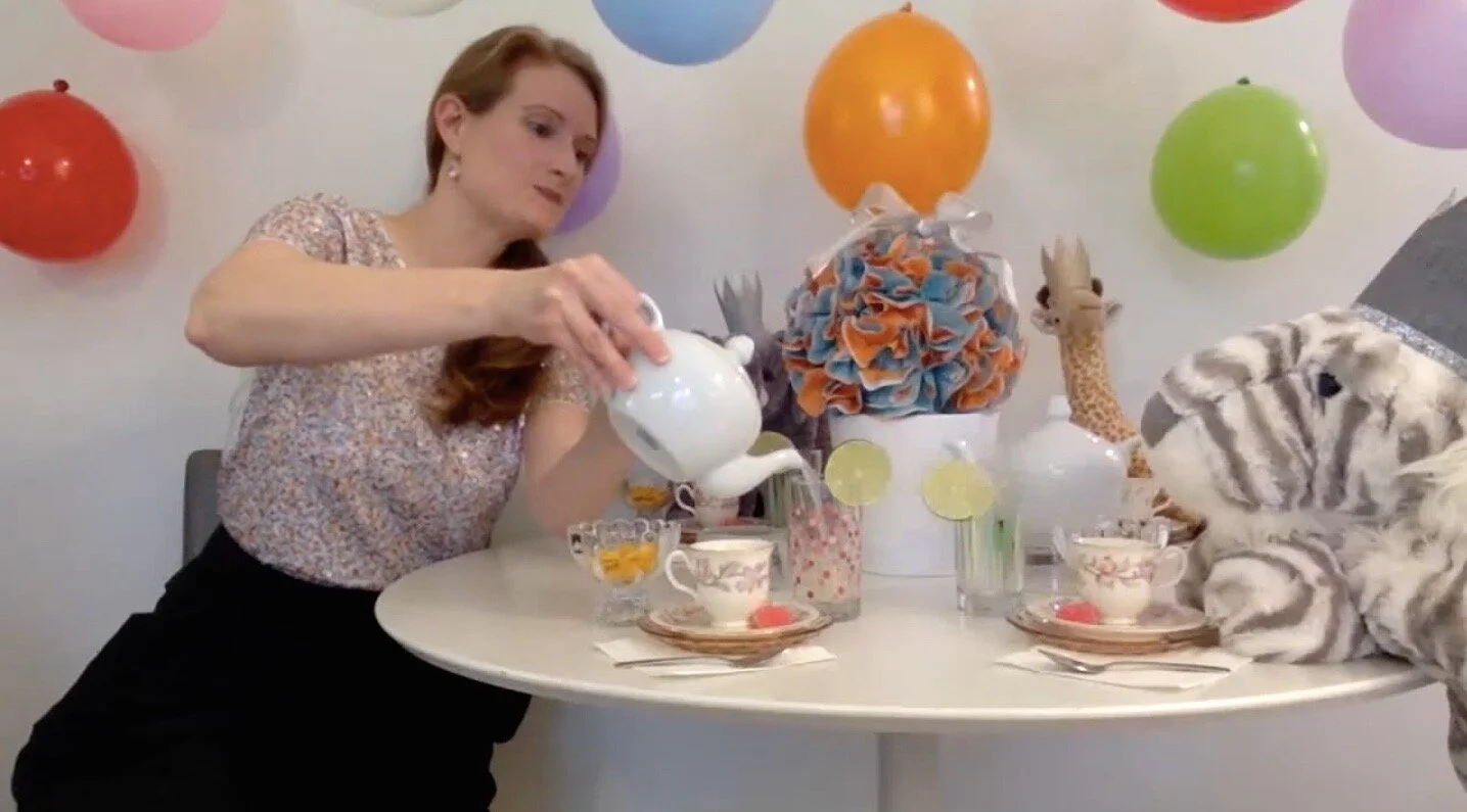 How to Plan a Party - Birthday to Tea Pour.jpg
