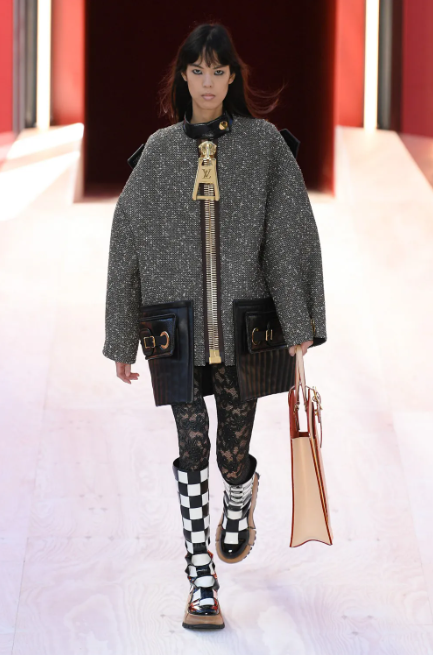 louis-vuitton-spring-2023.PNG