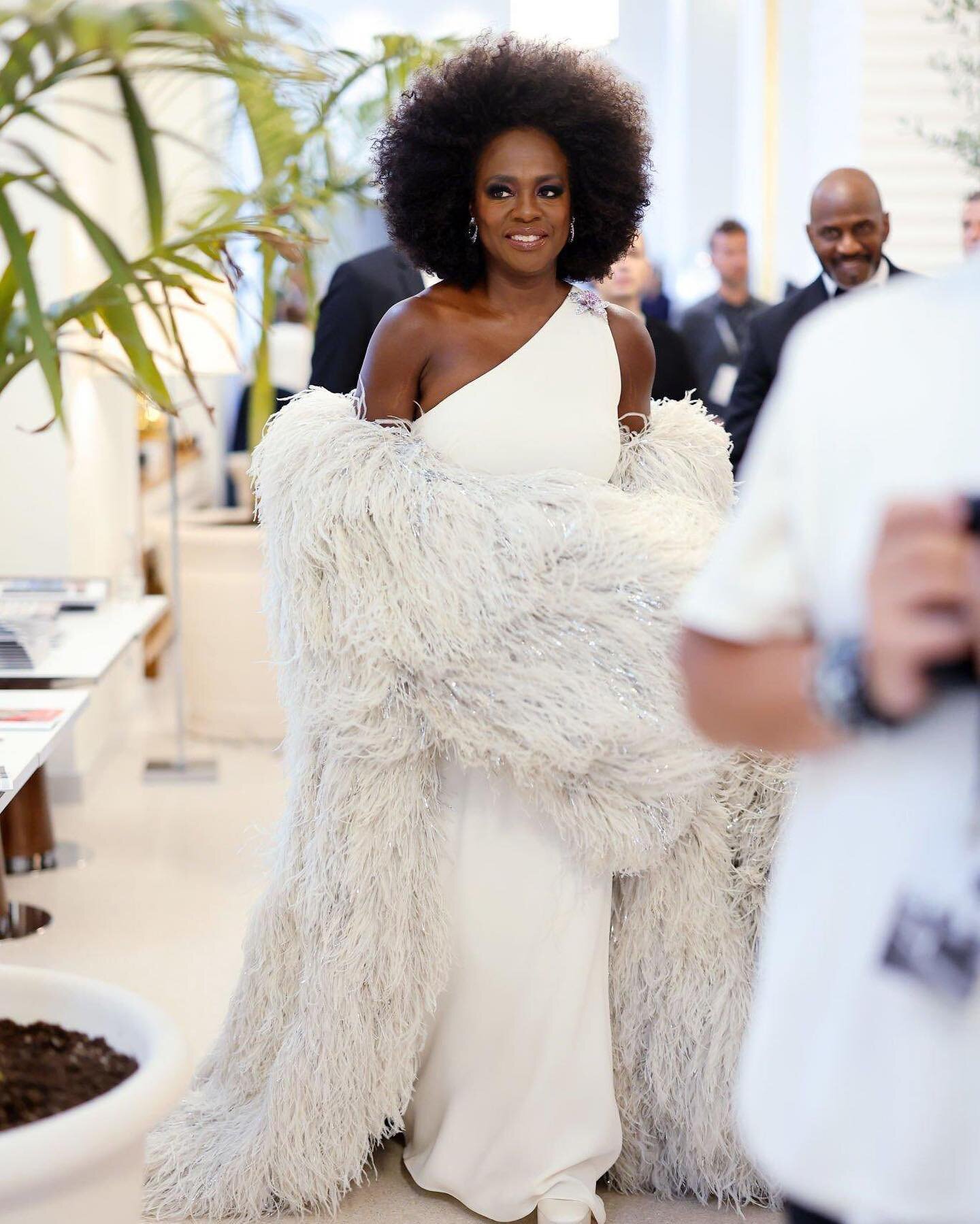 Viola Davis is radiant in @maisonvalentino at the #cannesfilmfestival