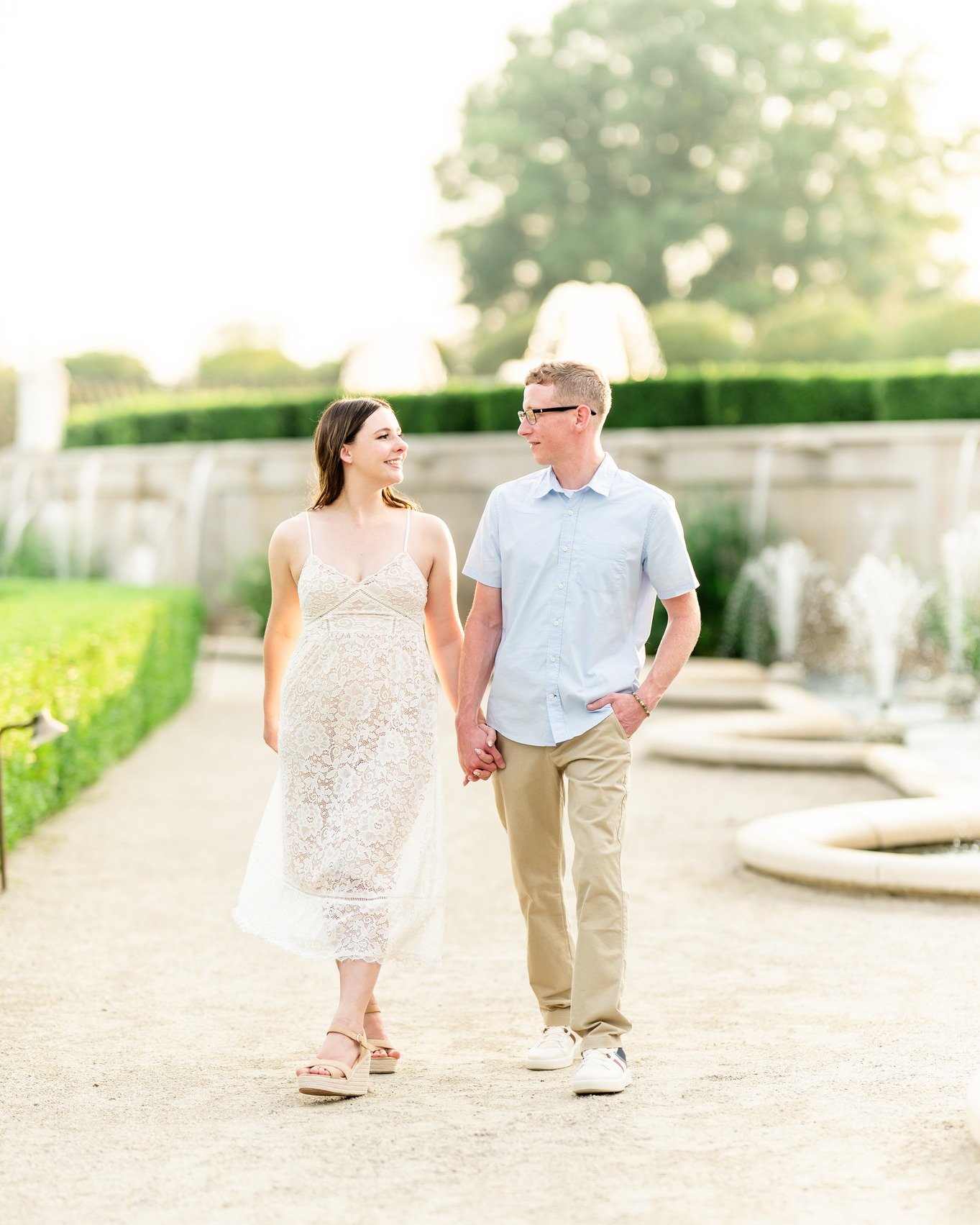 Colleen and Ian are getting MARRIED at @thebarnatstoneybrooke tomorrow. Help me celebrate them with a ❤️ in the comments! 
☀️ 
Colleen + Ian&rsquo;s Vendor TColleen + Ian&rsquo;s Vendor T@collpooleeam on IG 
Venue + Coordination | @thebarnatstoneybro