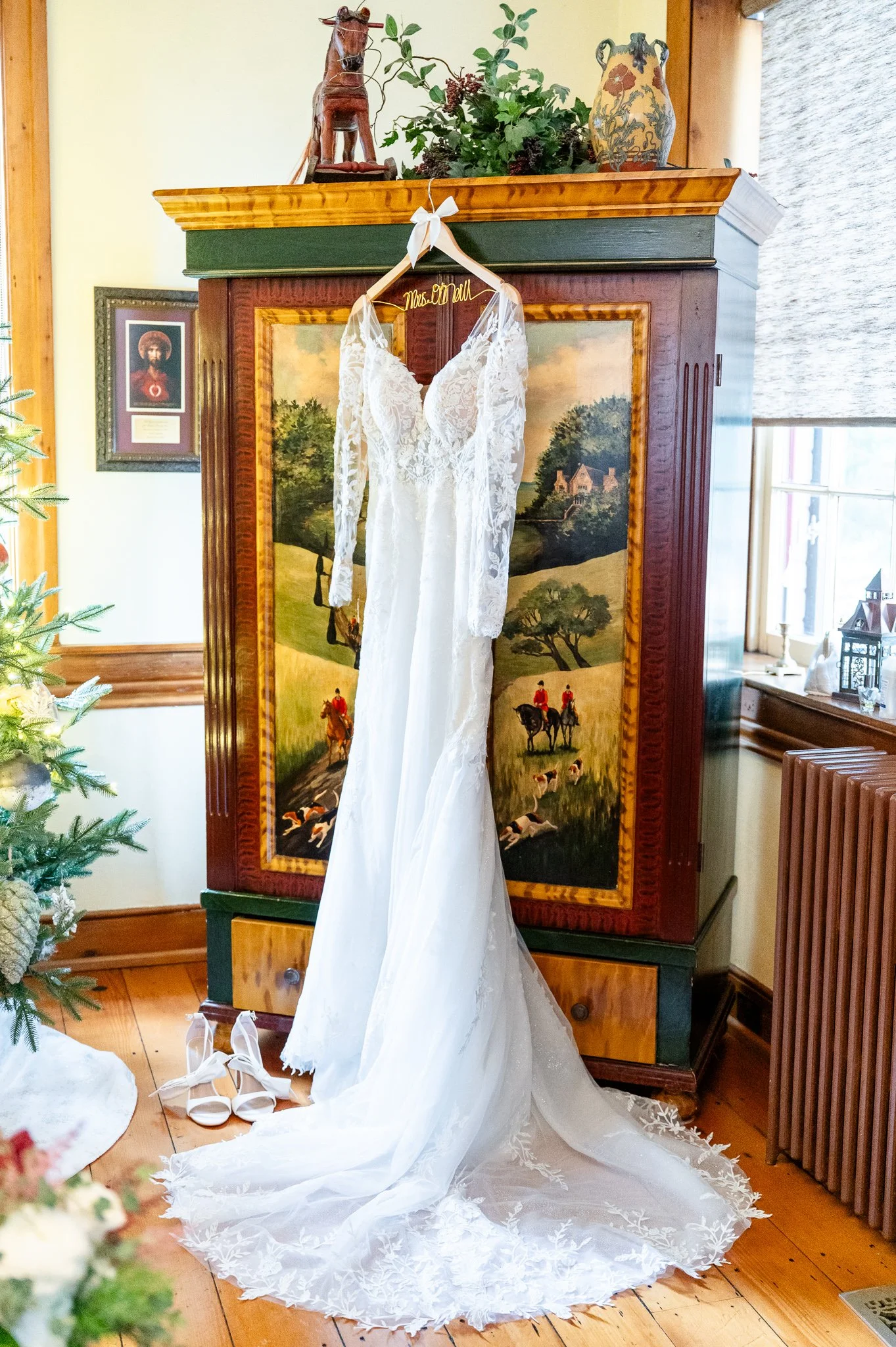 Ironstone Christmas Wedding Abby + William-4.jpg