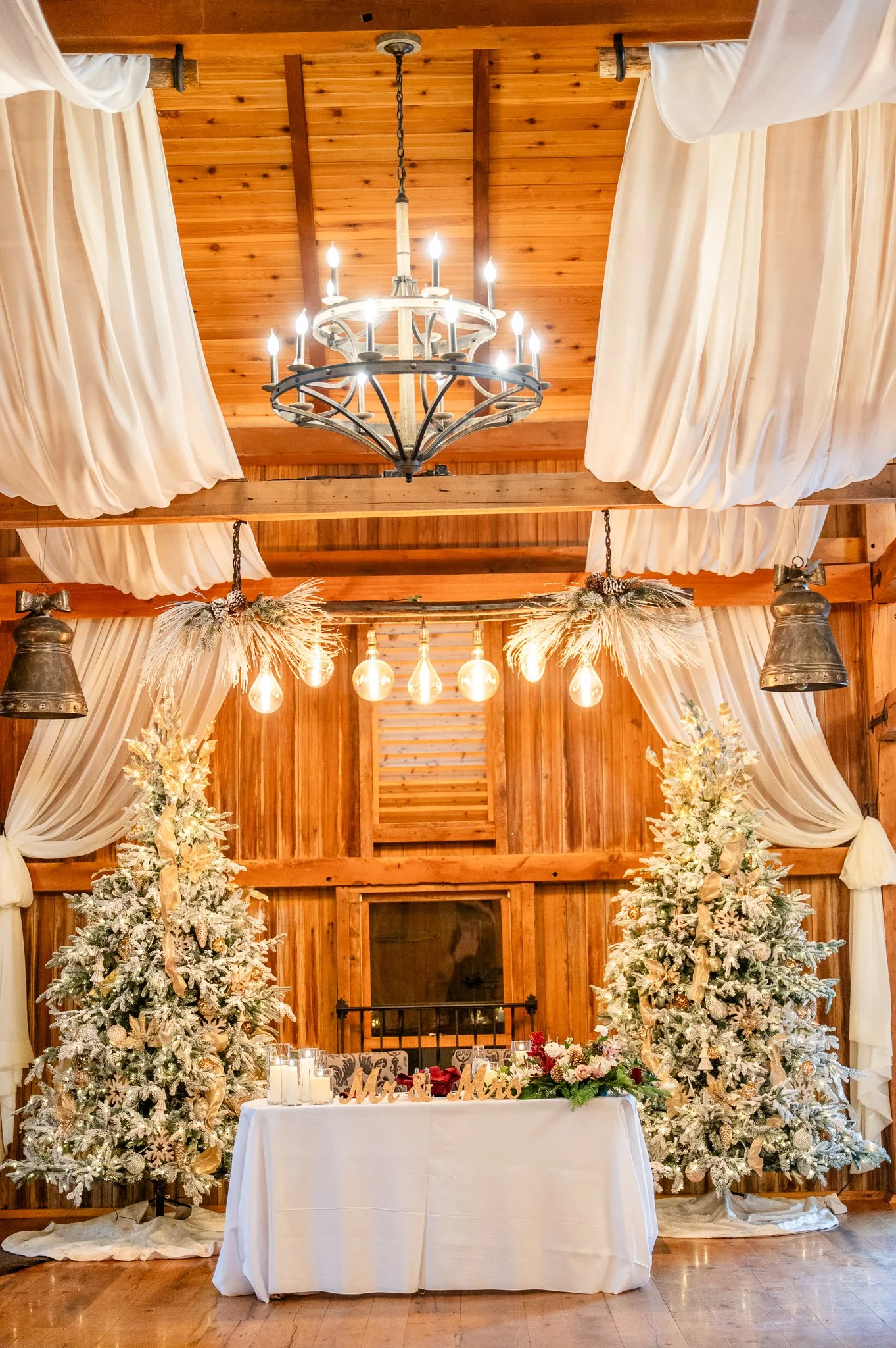 Ironstone Christmas Wedding Abby + William-145.jpg
