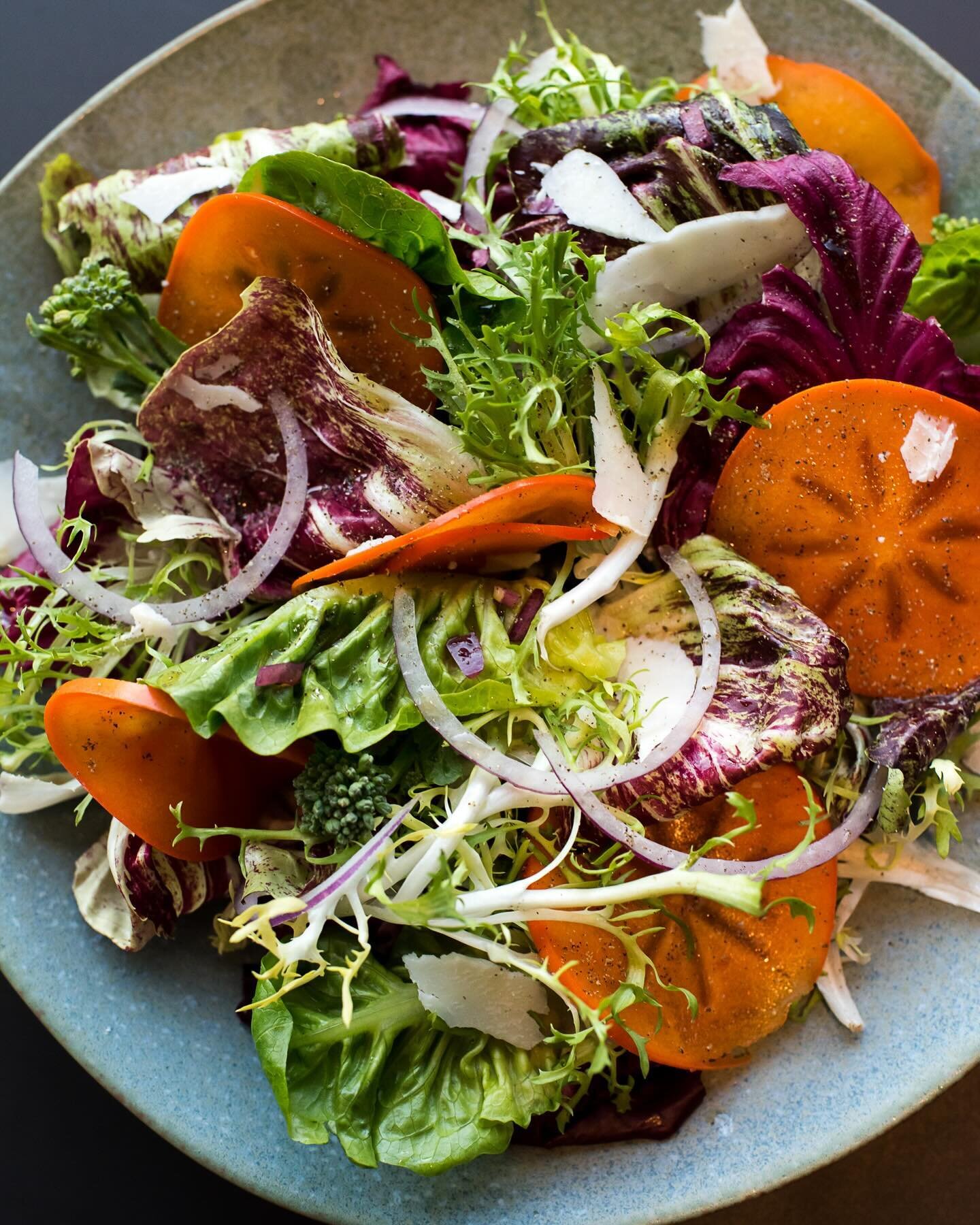 A crisp winter salad to cure those winter blues. 

When people ask me what I miss most about living in San Francisco, the produce available in the Bay Area often comes to mind first. 

Photographed for @civickitchensf ages ago but I would eat this to