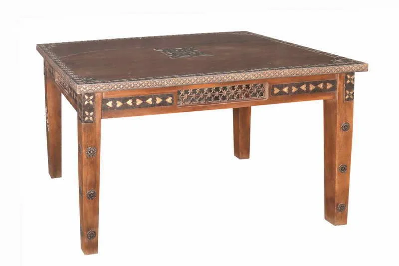 MESA DE MADERA CON METAL 135X91X79CM.