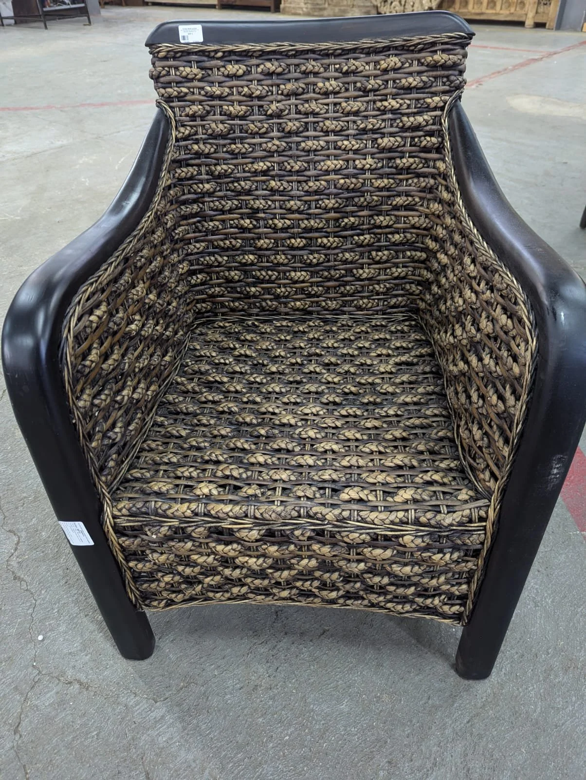 SILLON HOJA DE PLATANO CON MADERA 68X66X87CM.