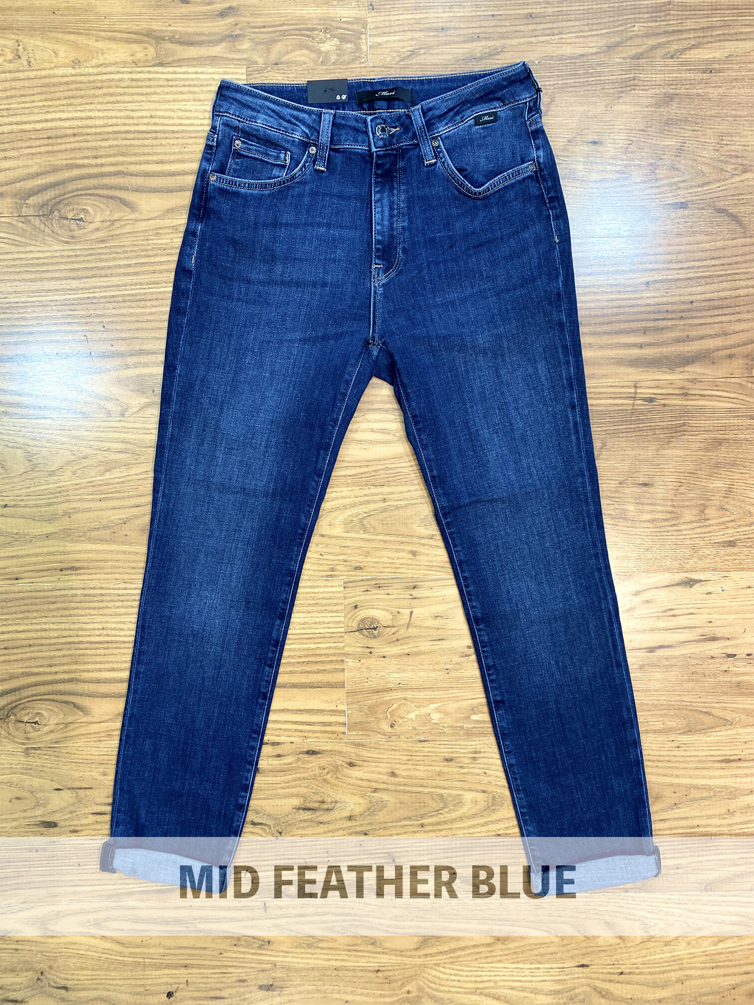 MidFeatherBlue_Front.jpg
