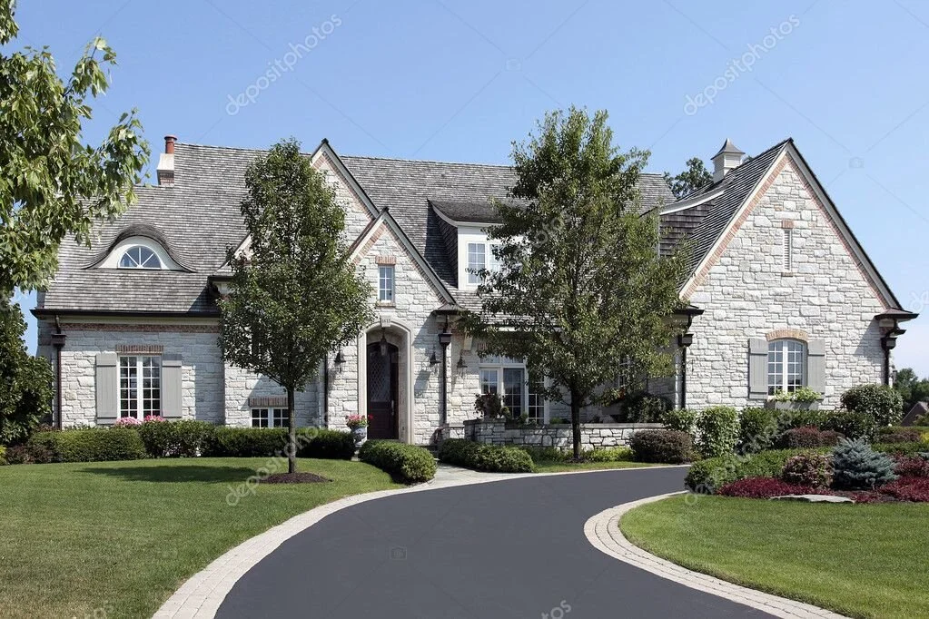 depositphotos_8710935-stock-photo-luxury-stone-home-with-circular.jpg